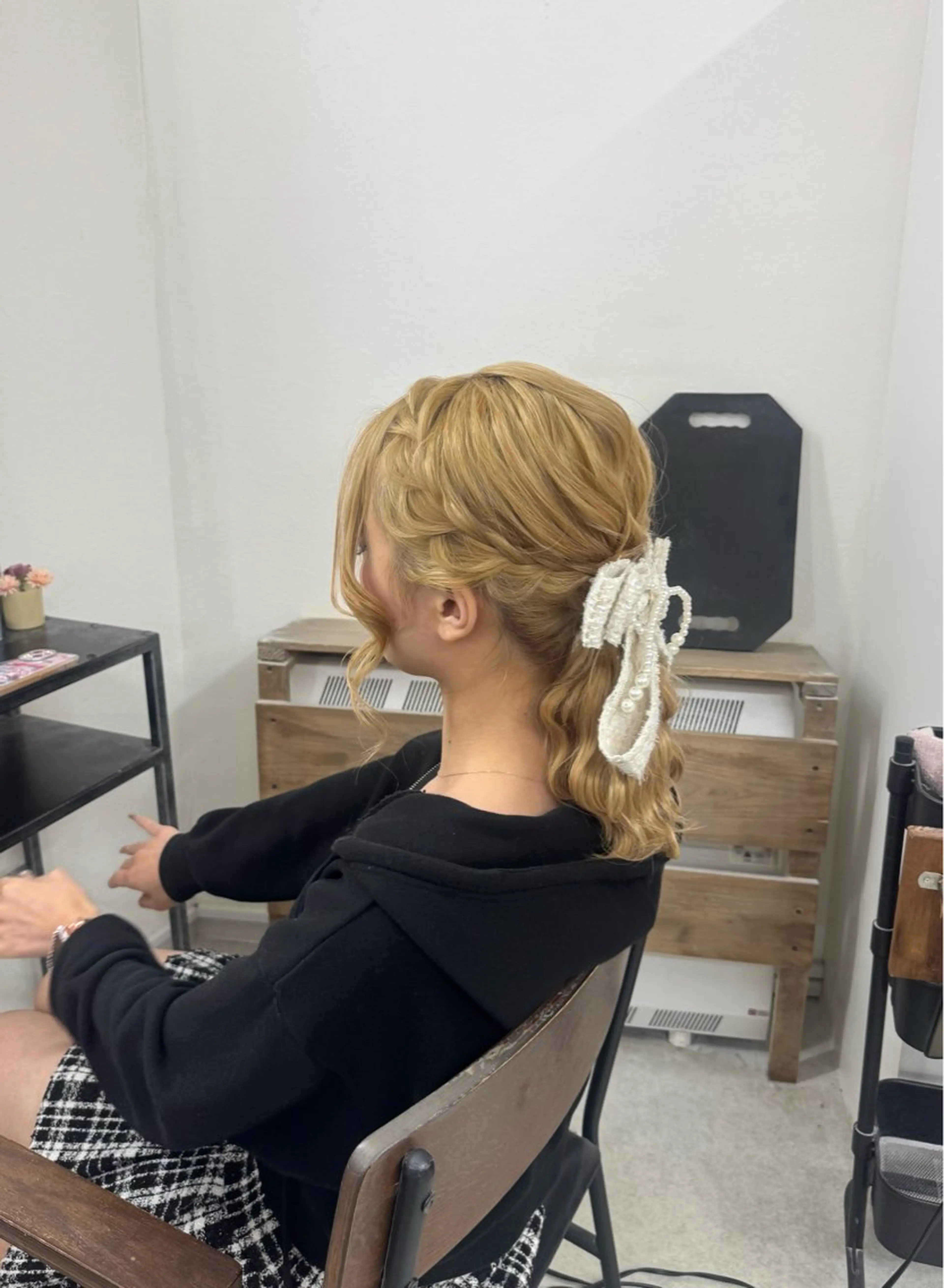 セミロング ヘアアレンジ MOTHER'S SHOP所属・SATO RINKAのヘアスタイル