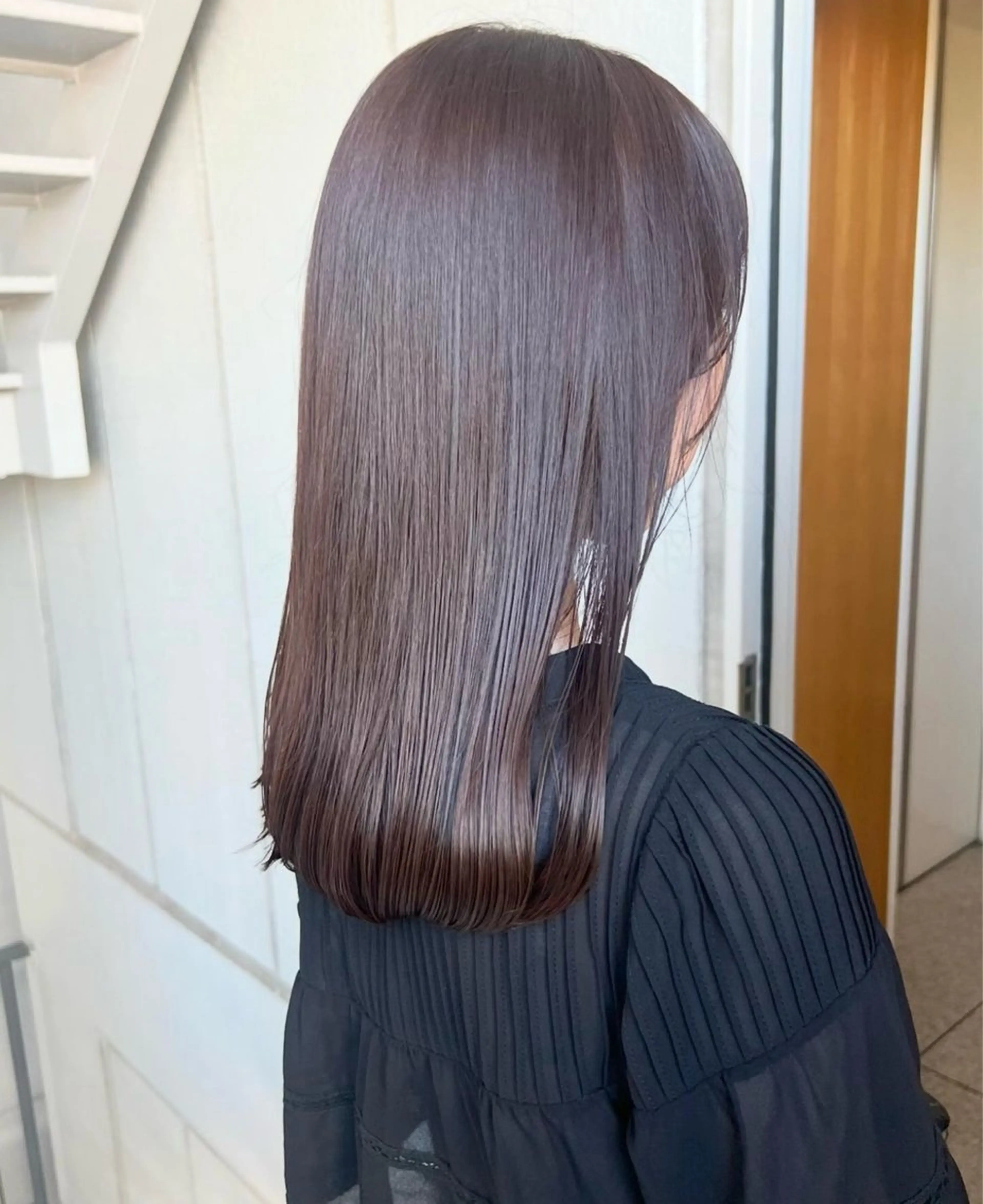 セミロング カラー ブラウンカラー チョコレートブラウン カット ヘアカラー トリートメント akane/ベージュ /オリーブ/ブラウンのヘアスタイル