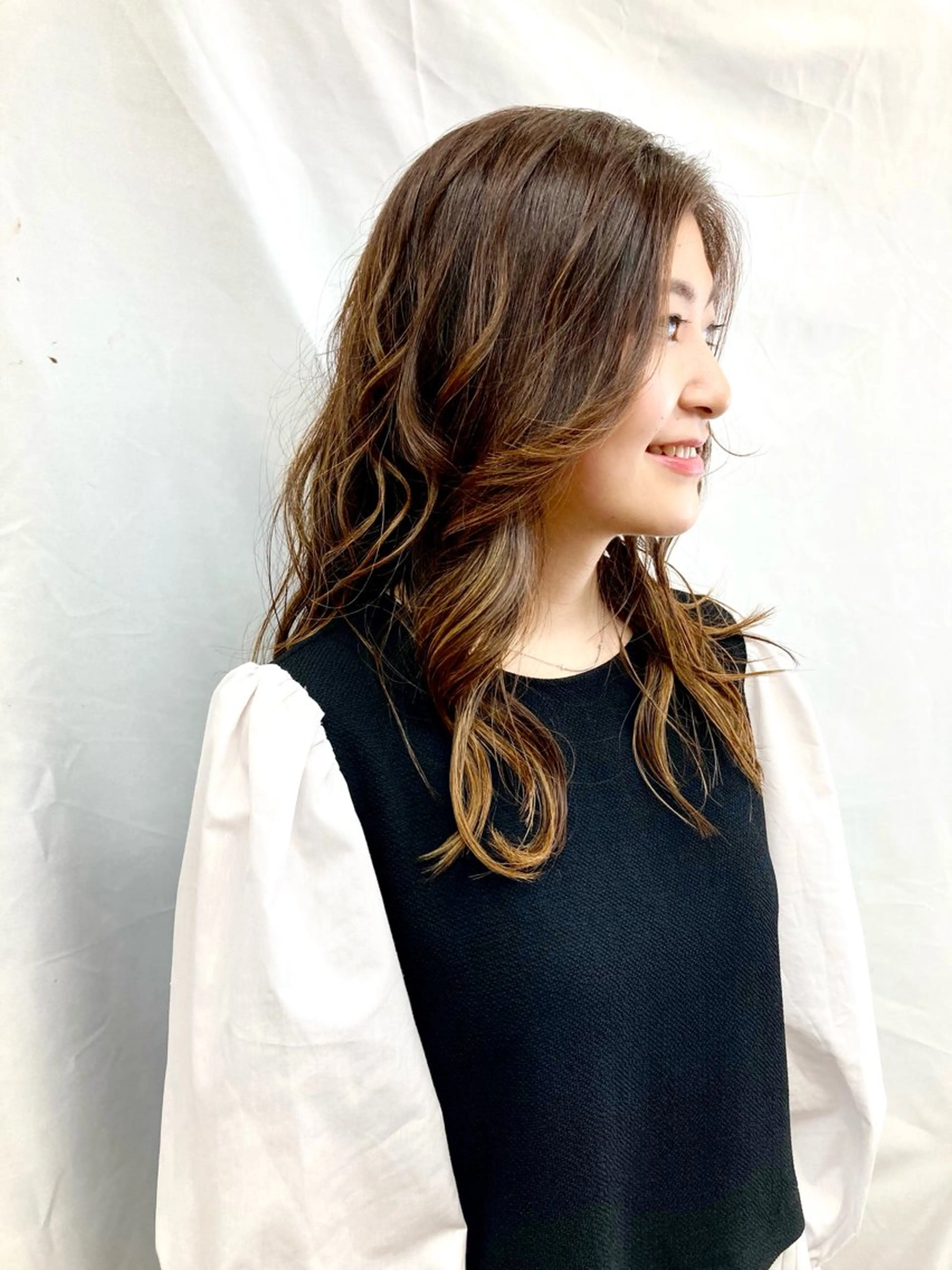 セミロング カラー パーマ セミロングパーマ 🪞カットモデル募集 /Shiori🪞のヘアスタイル