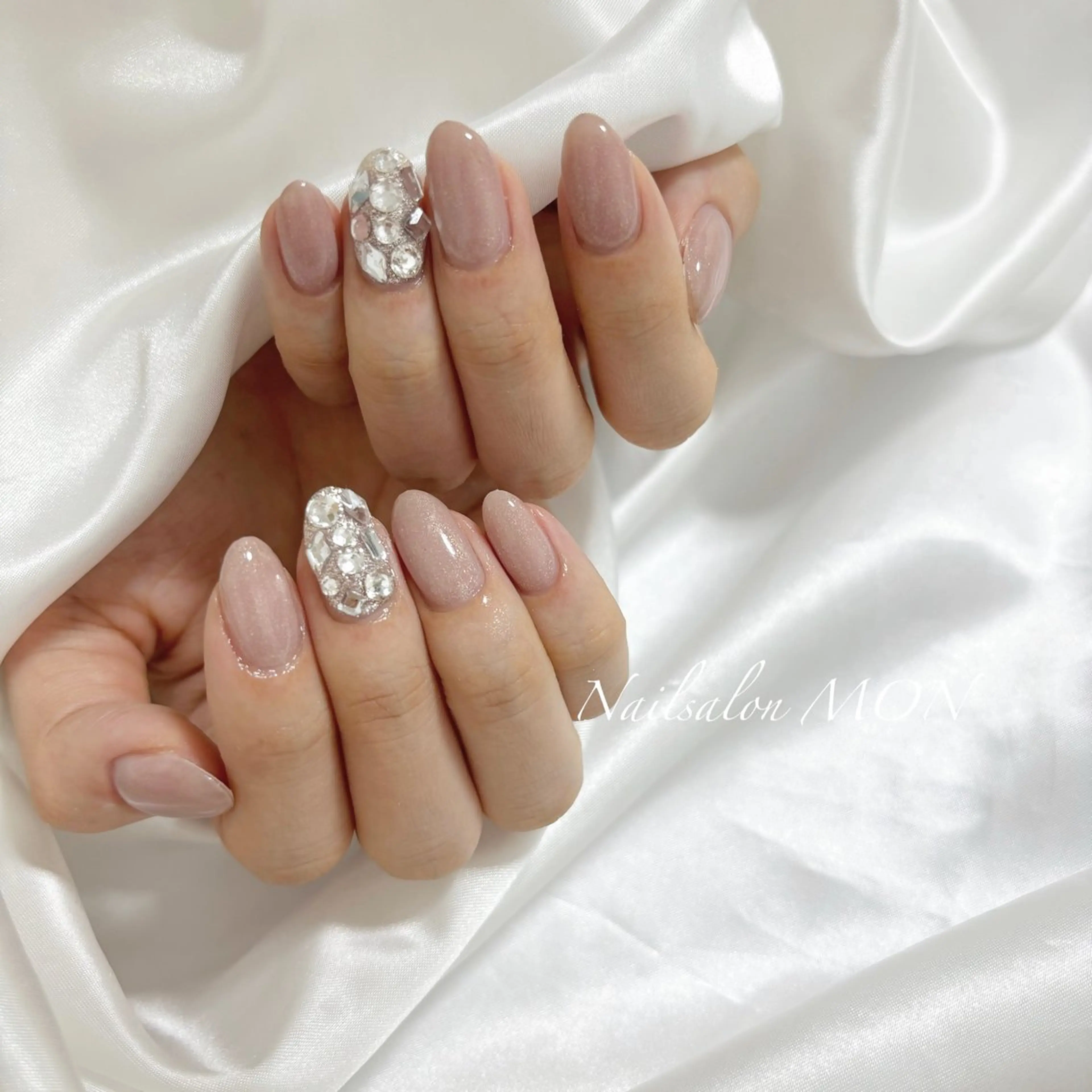 ネイル ジェルネイル Nailsalon MONのネイルデザイン