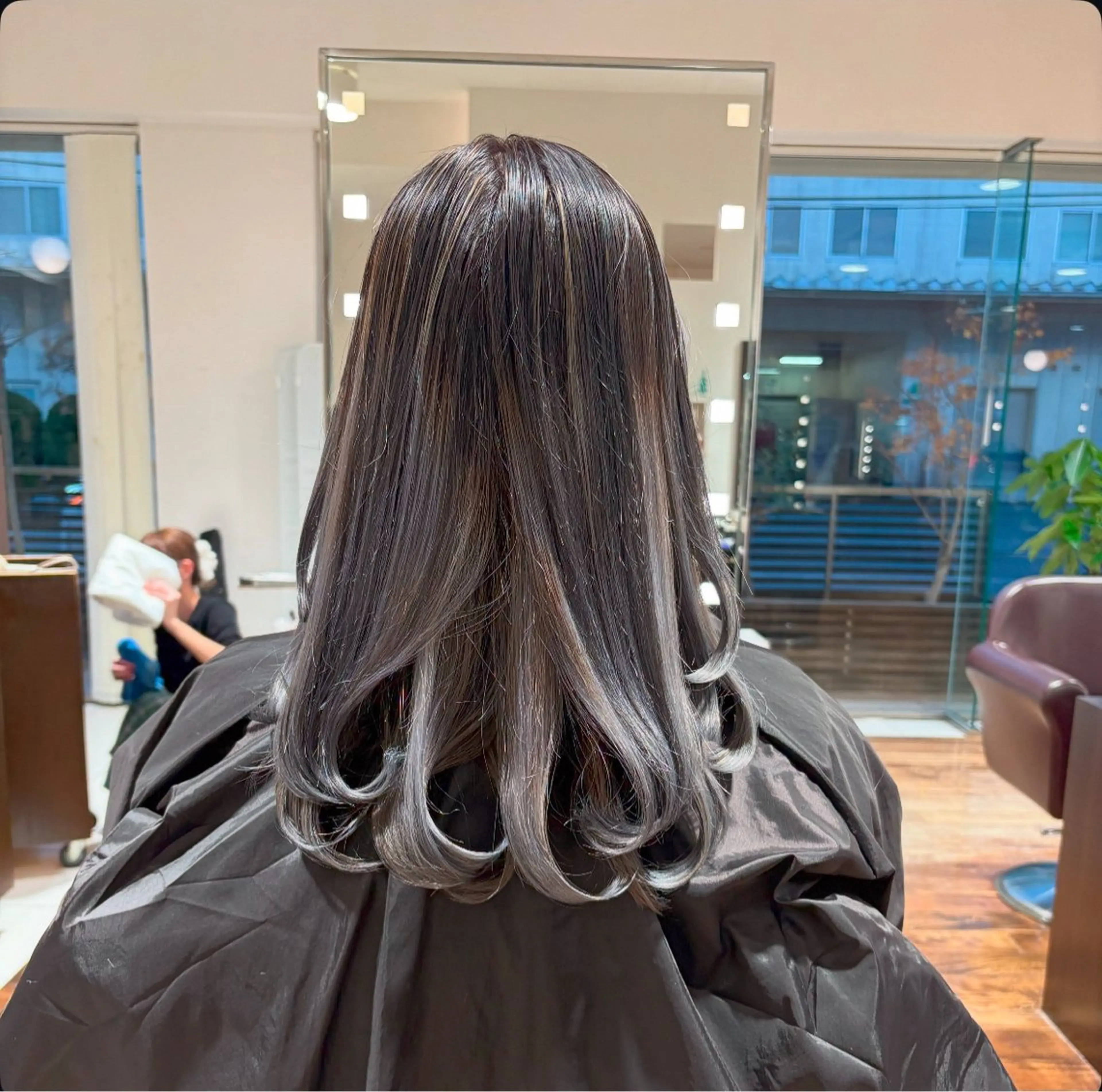 ロング 🫧ふくだ りな 🕊のヘアスタイル