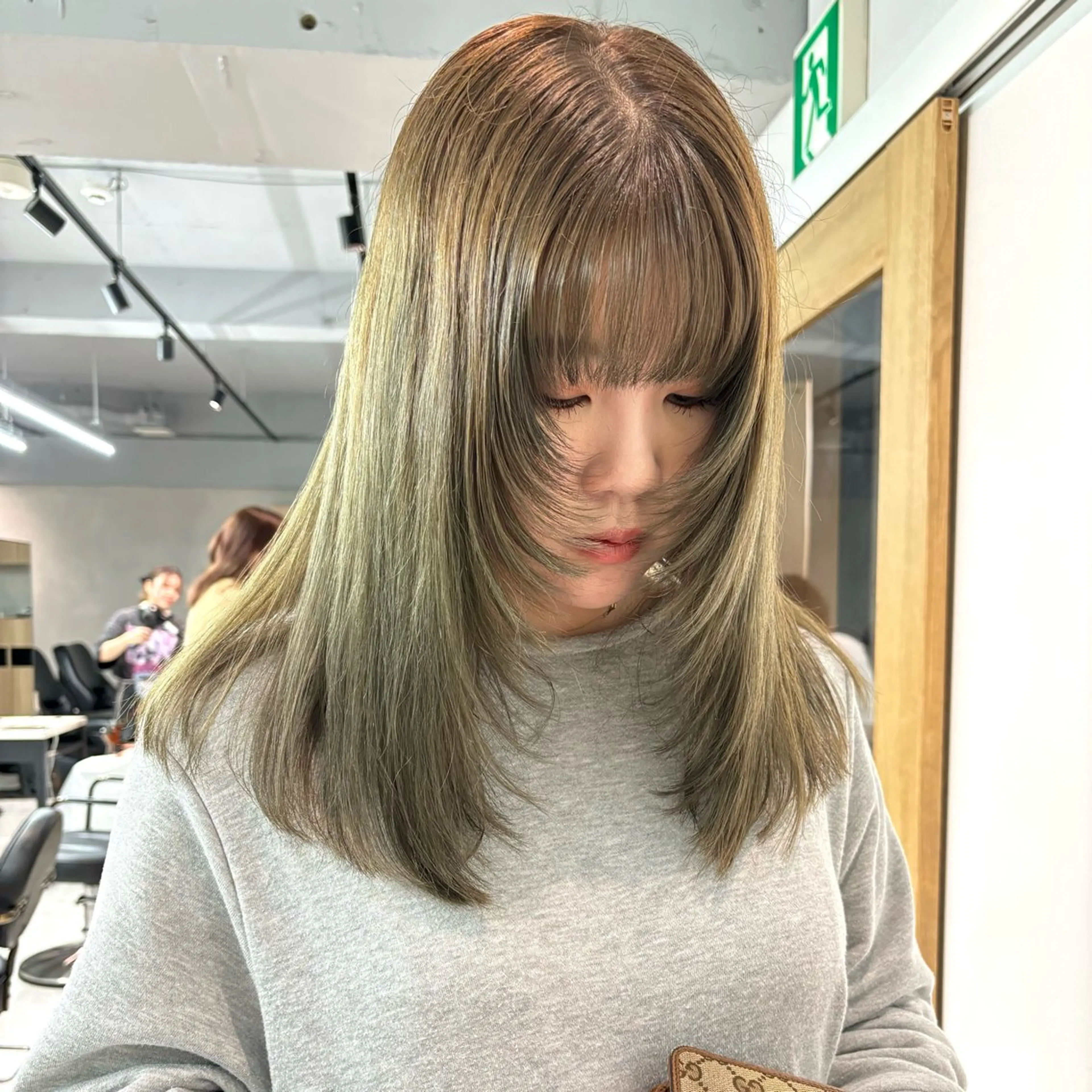 セミロング 顔まわりレイヤー レイヤーカット ボブ/透明感カラー/ 似合わせ🌿高田知那のヘアスタイル