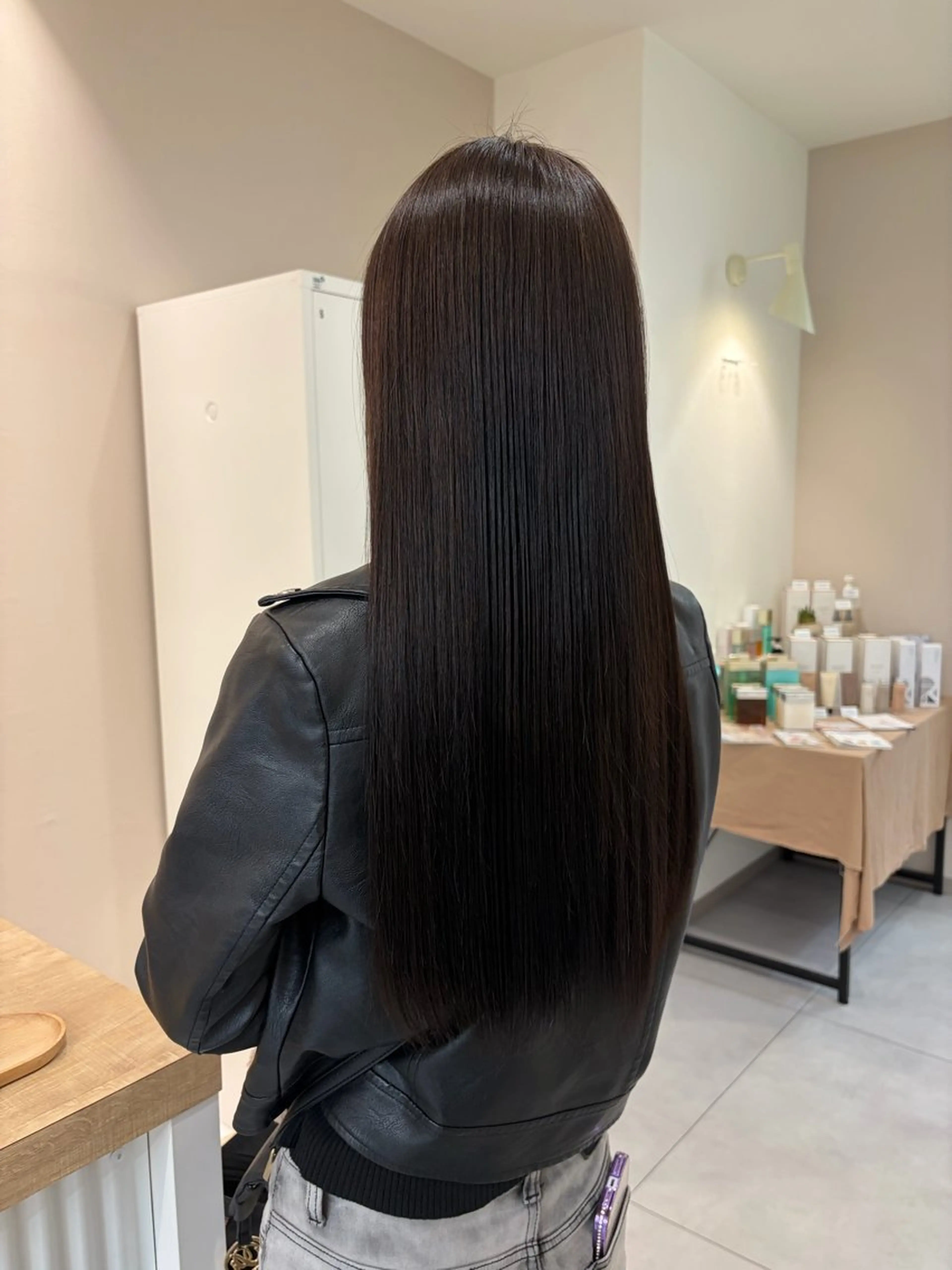 ロング カット 縮毛矯正 トリートメント ａｉｋａ🐩 /艶カラー/レイヤーのヘアスタイル