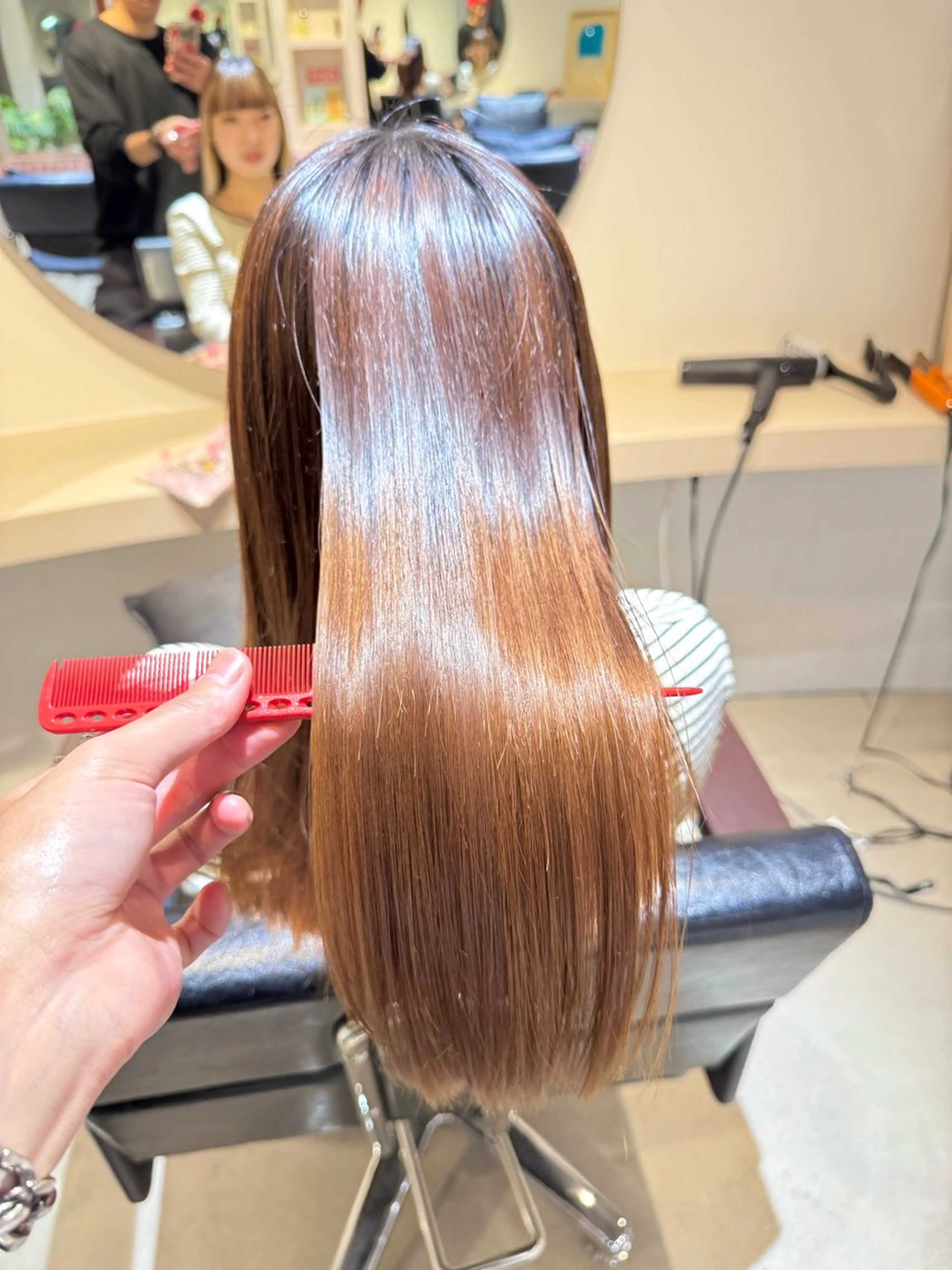 ロング 切りっぱなしボブ ショートボブ アッシュ ボブ ハイライト eto所属・髪質改善スペシャリス ト長尾勇弥/梅田中津のヘアスタイル