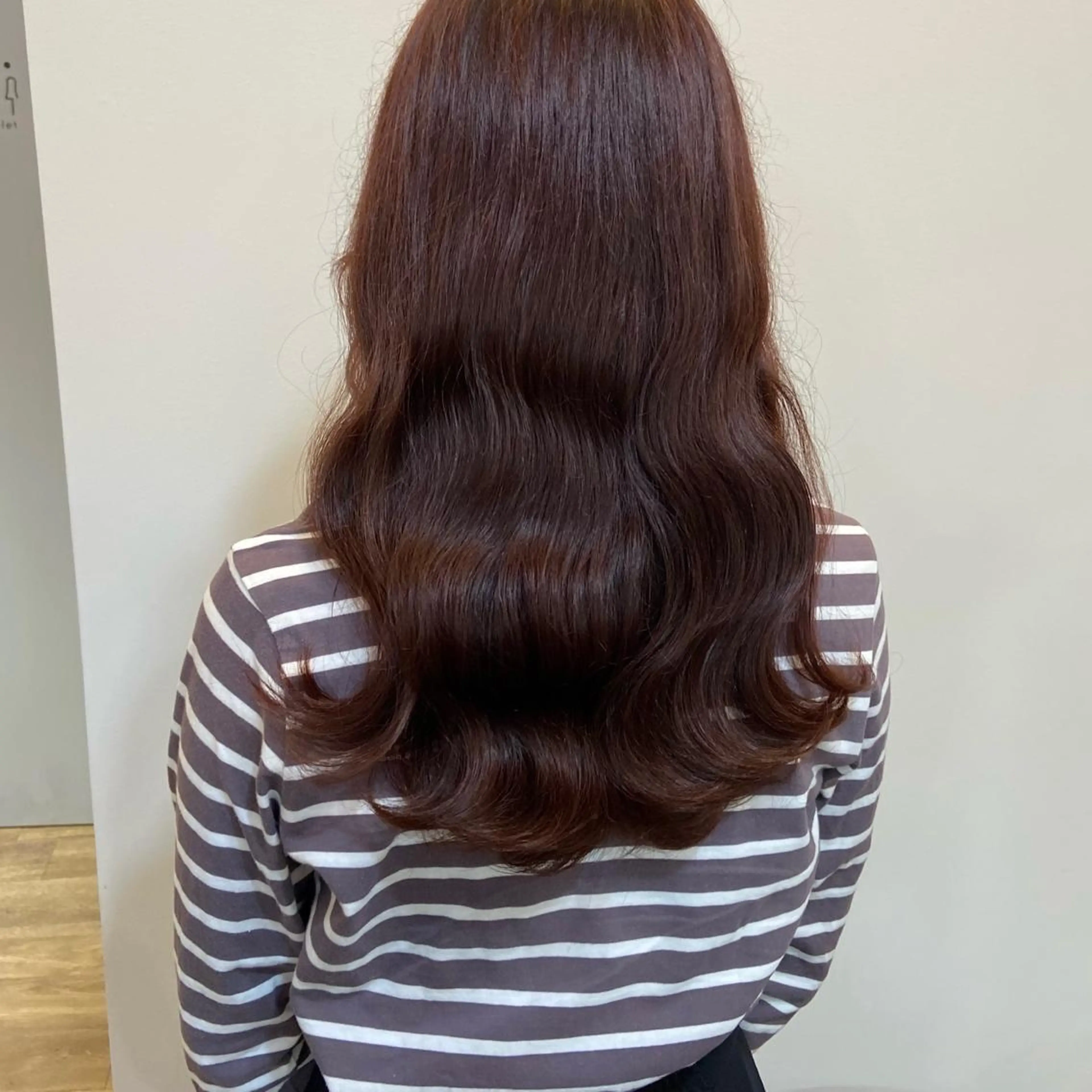 セミロング カラー ベージュカラー ブリーチ ケアブリーチ 透明感カラー ダブルカラー mai 🎀 / 梅田美容室のヘアスタイル