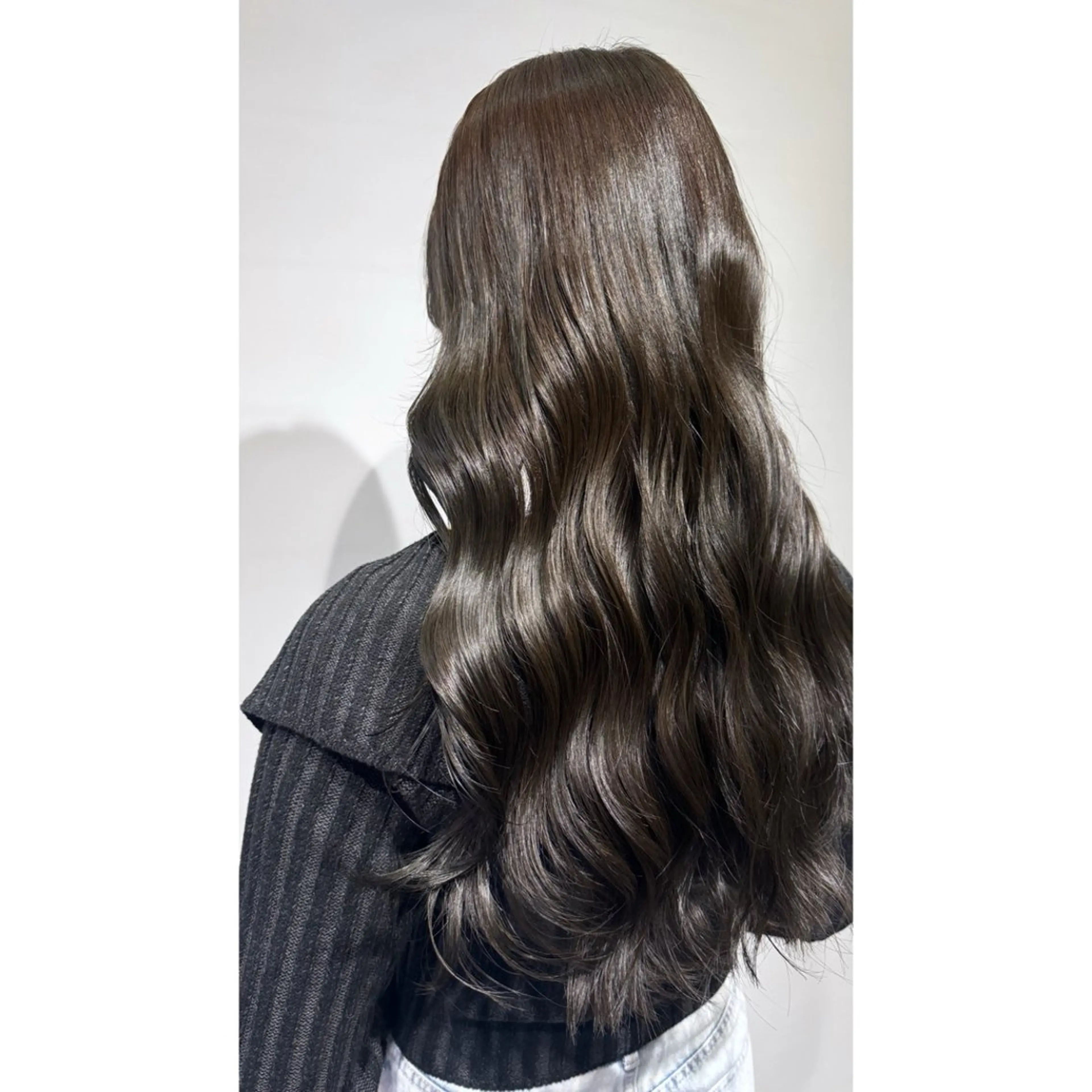 ロング カラー ブリーチ ブリーチなしカラー オリーブカラー カット ヘアカラー トリートメント beaute錦糸町 🦖⋆͛yuka💚のヘアスタイル