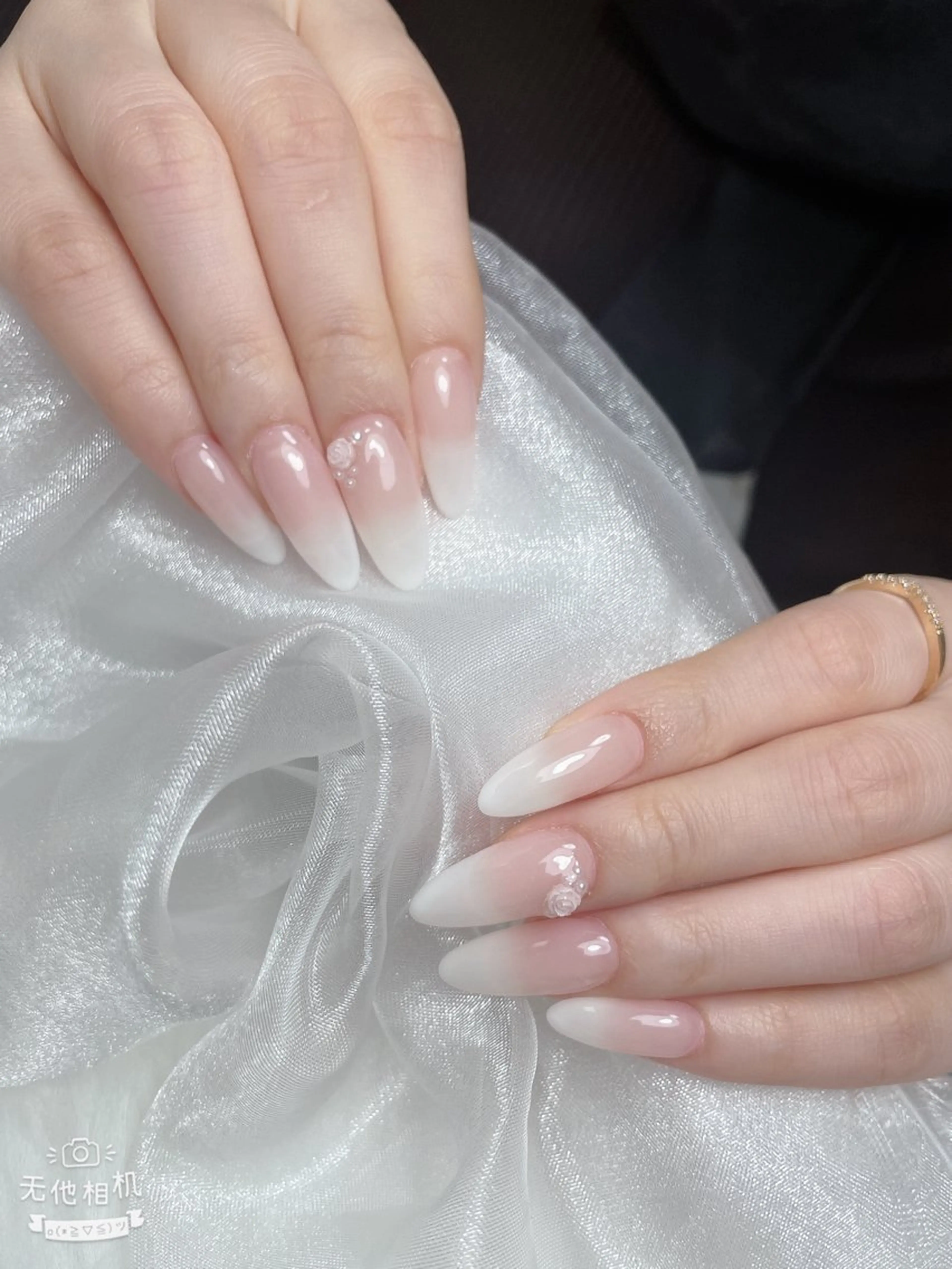 ネイル 成人式 ロングネイル マグネットネイル 大理石ネイル(マーブル) リボン ハンドネイル MoMoA Nail ネイル長さ出し専門店のネイルデザイン