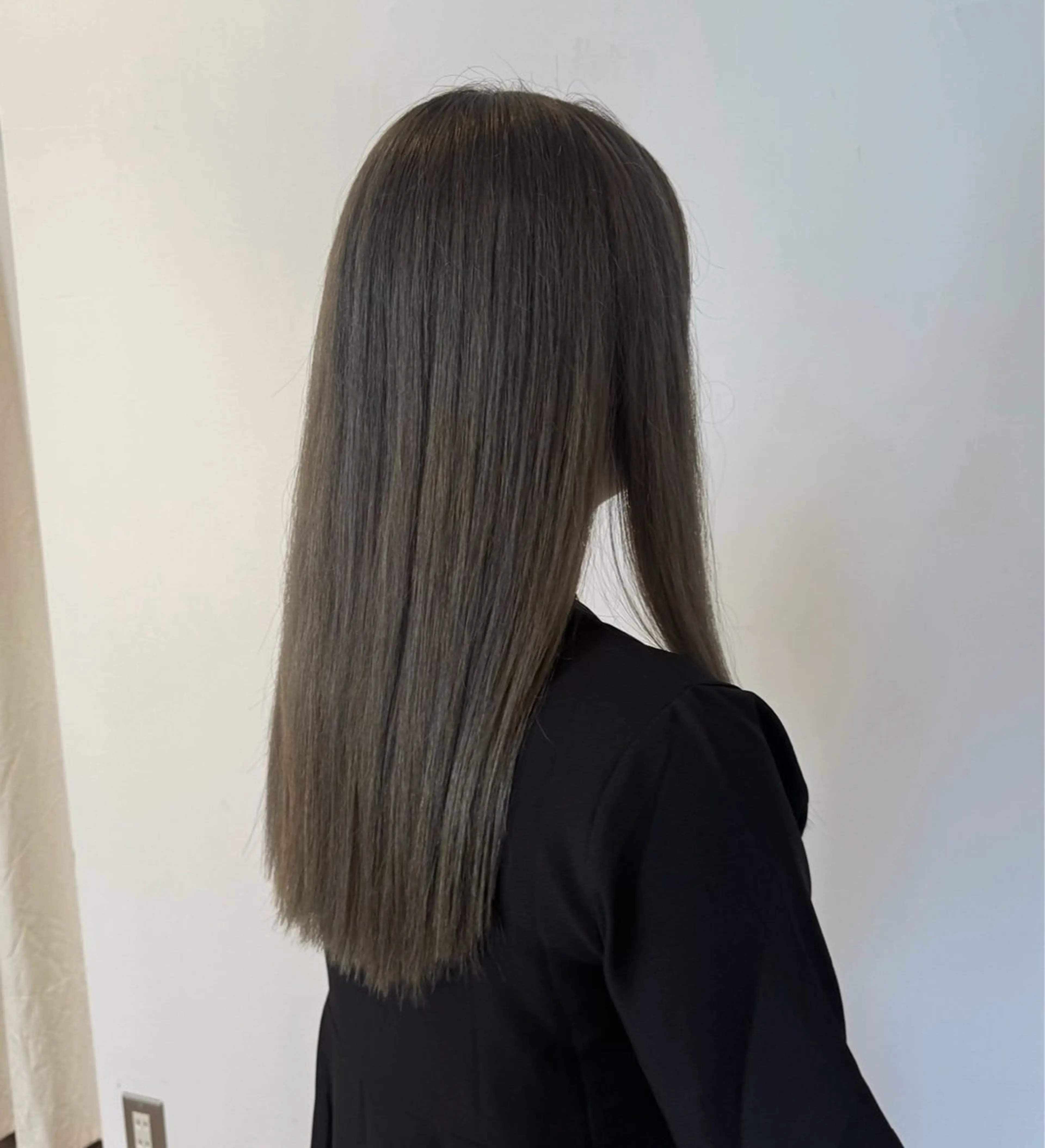 ロング 白築 怜実のヘアスタイル