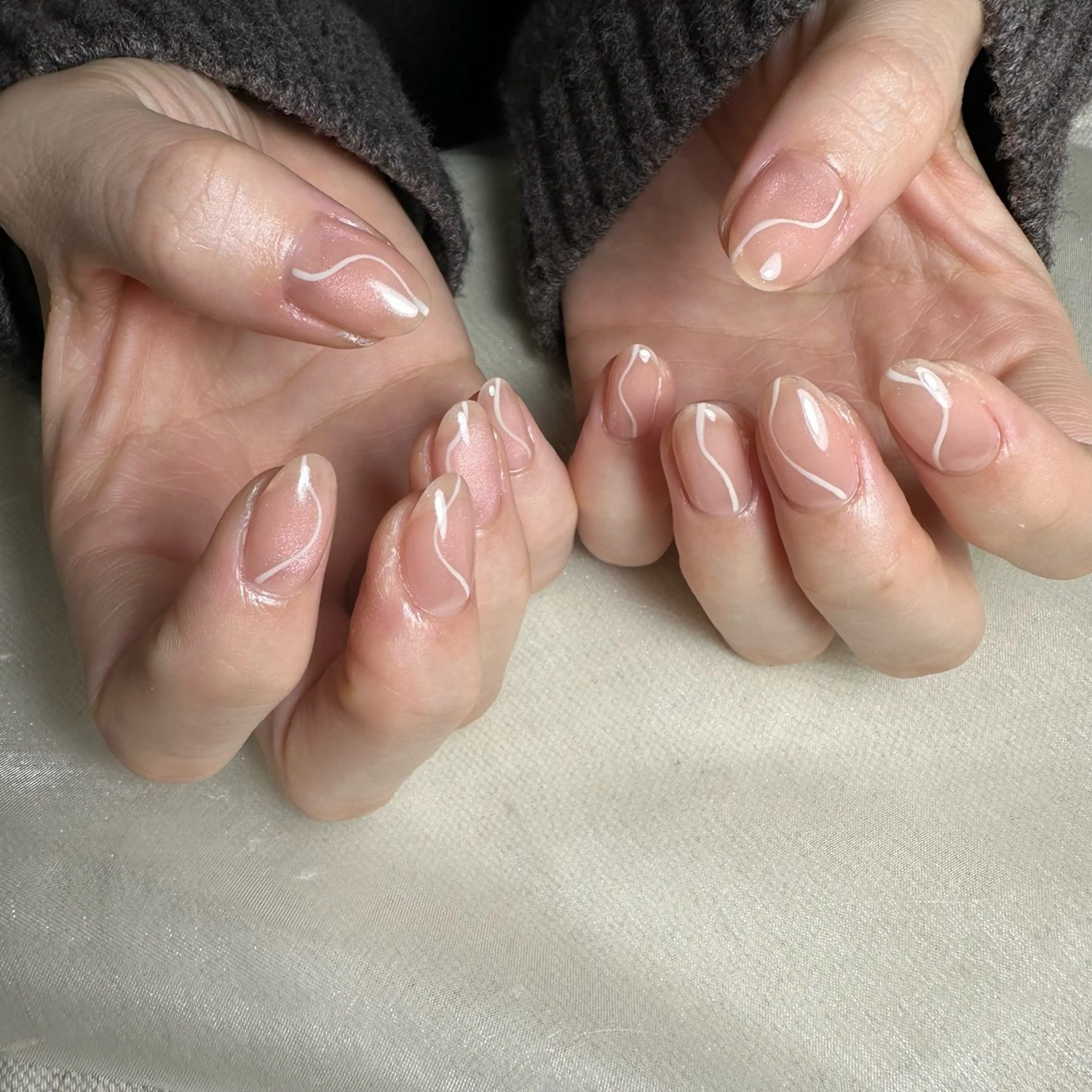 ネイル ハンドネイル repos~ルポ~所属・里見 麗のネイルデザイン