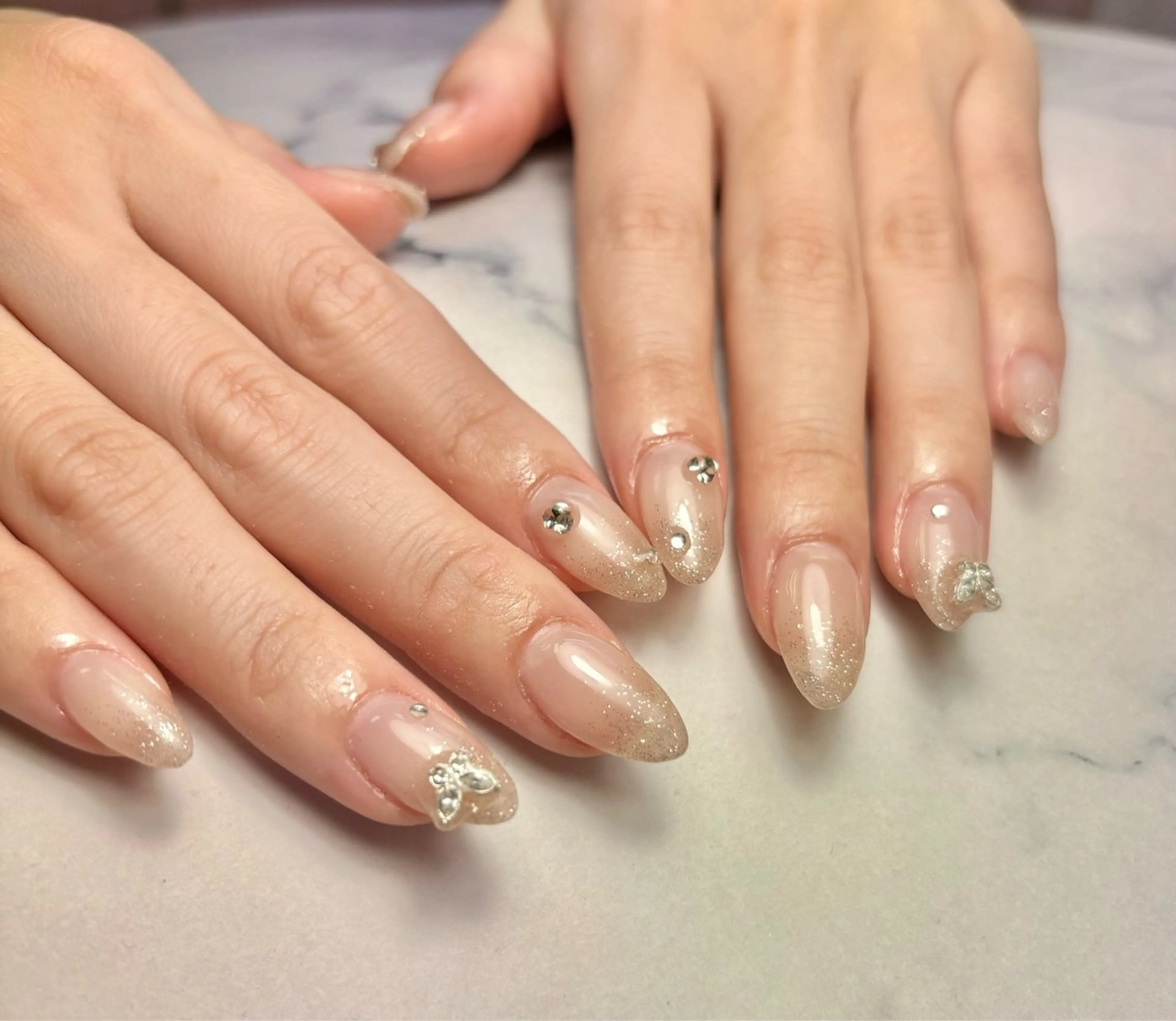 ネイル ハンドネイル ecru Nailのネイルデザイン
