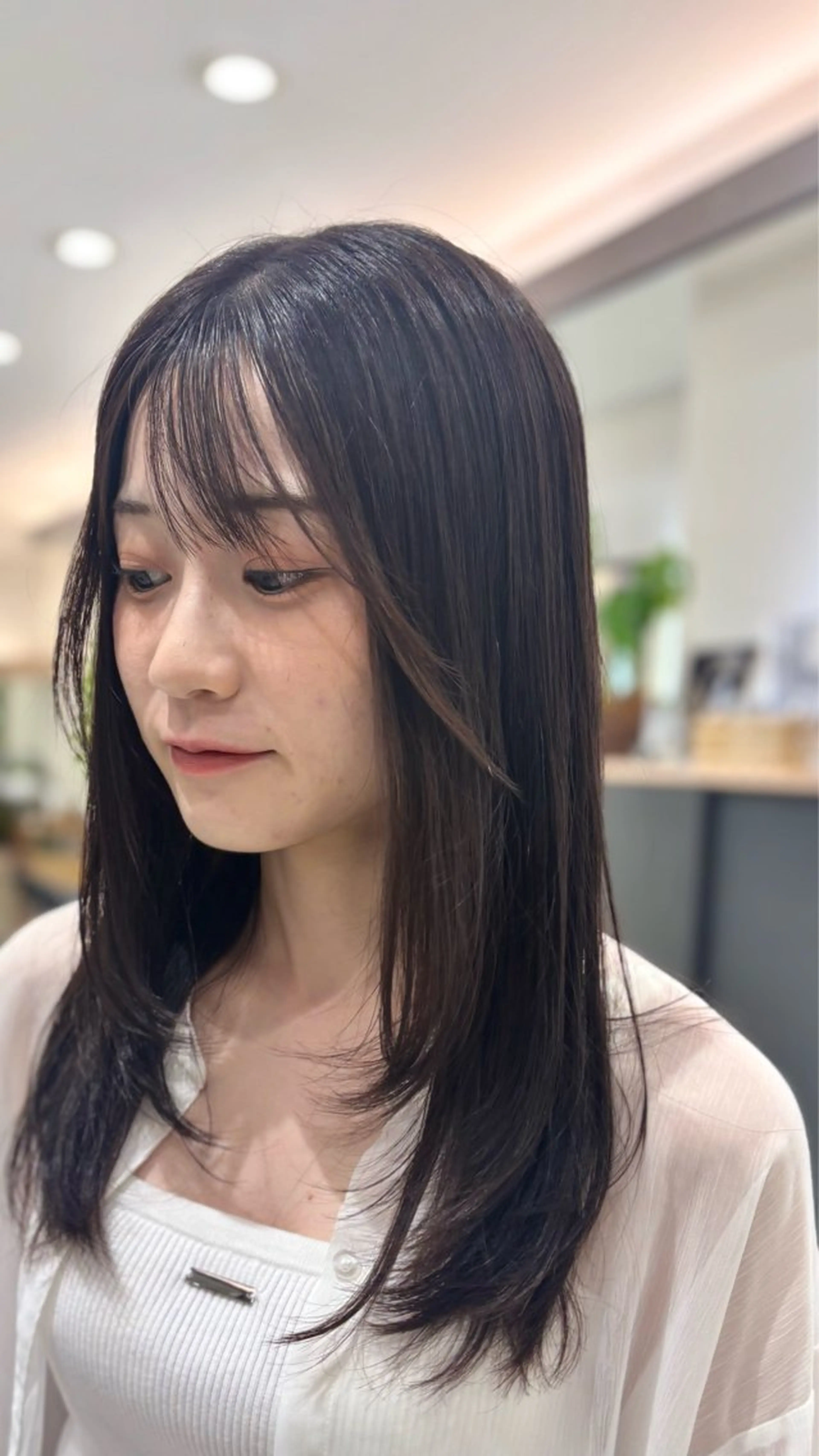 ロング カラー 顔周りカット カット ヘアカラー トリートメント 辻村 彩華のヘアスタイル
