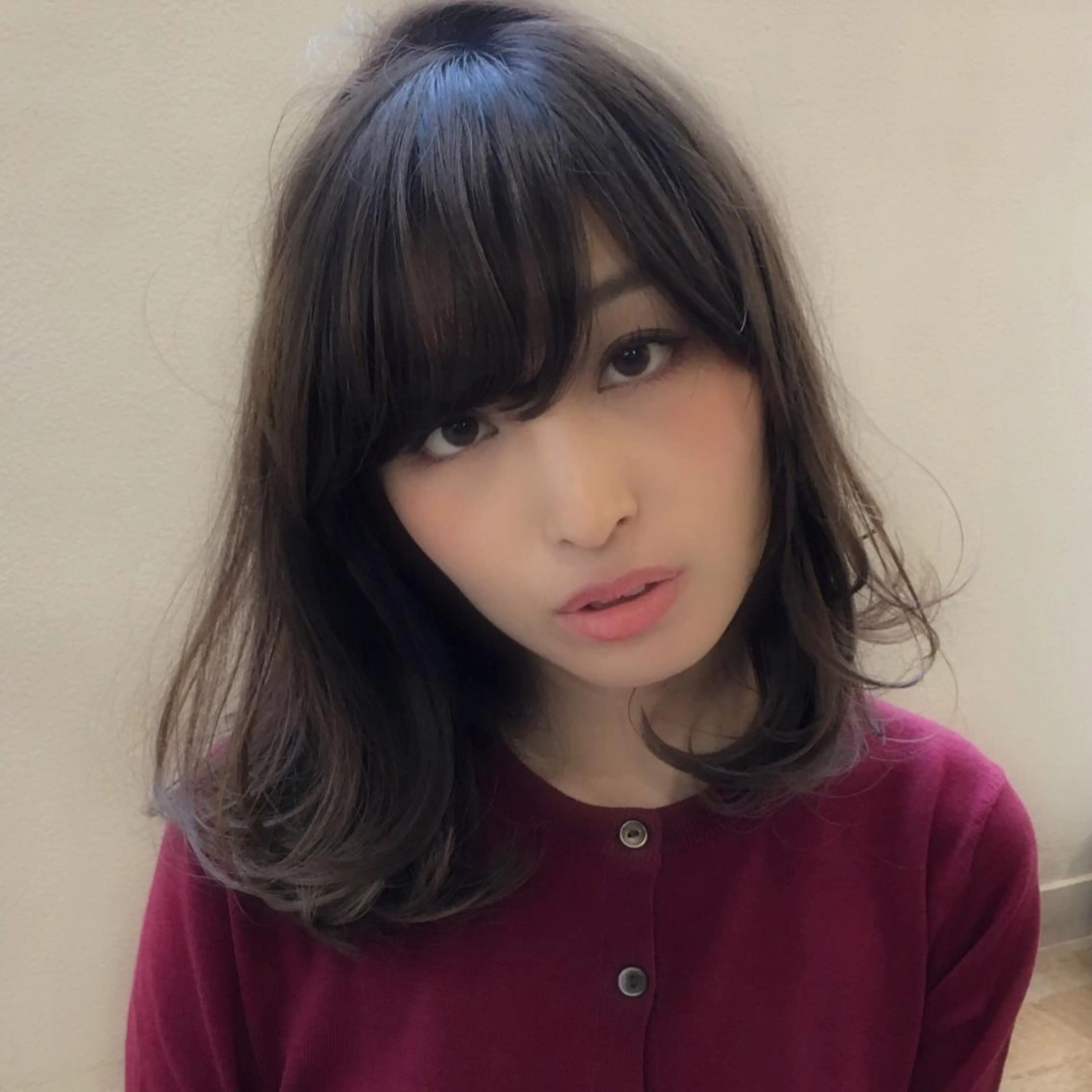 ミディアム 鎌倉 彩のヘアスタイル