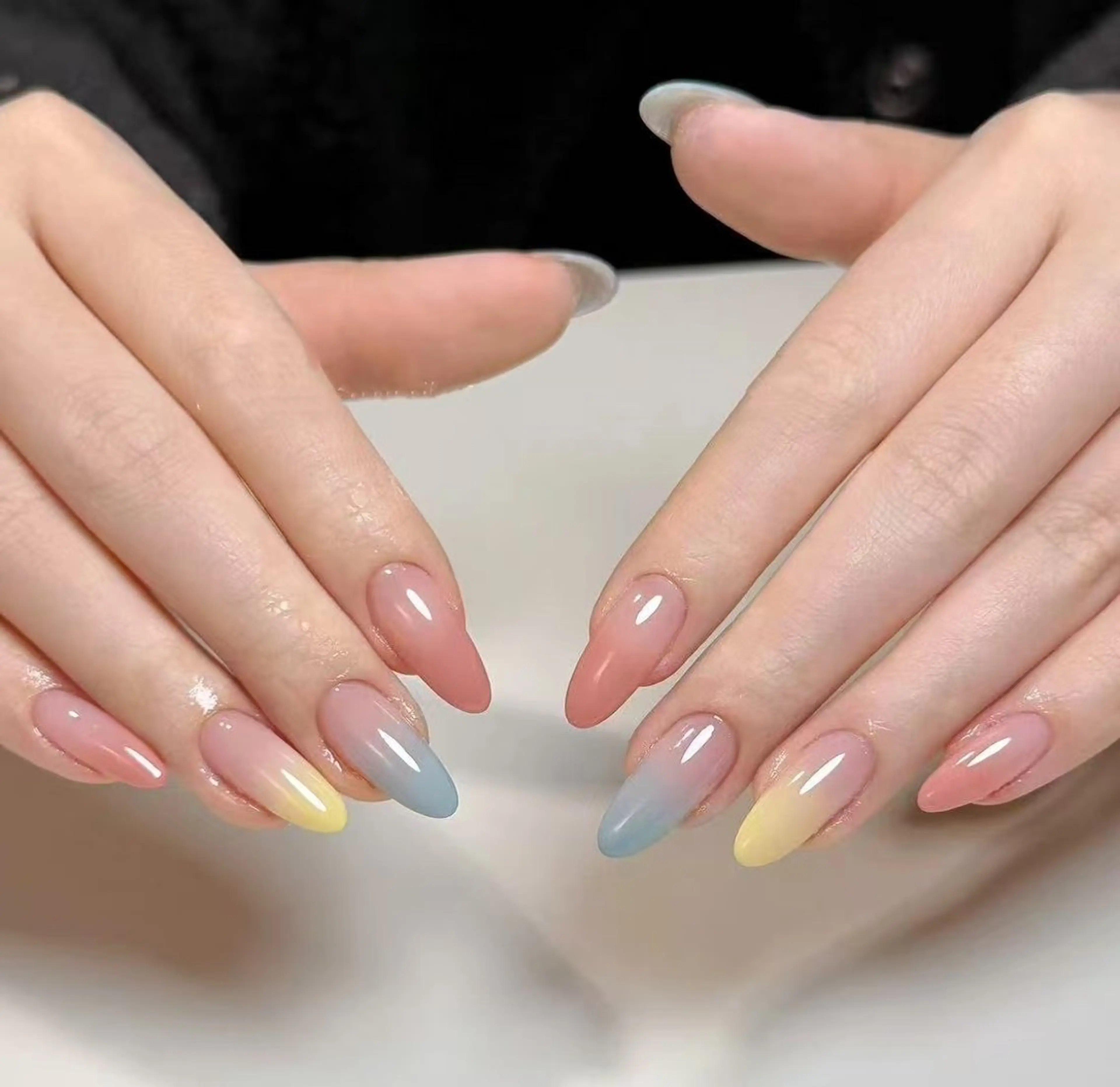 ネイル オーロラネイル フラワーネイル フットネイル フレンチネイル ジェルネイル ハンドネイル BabyYouMi ねねのネイルデザイン