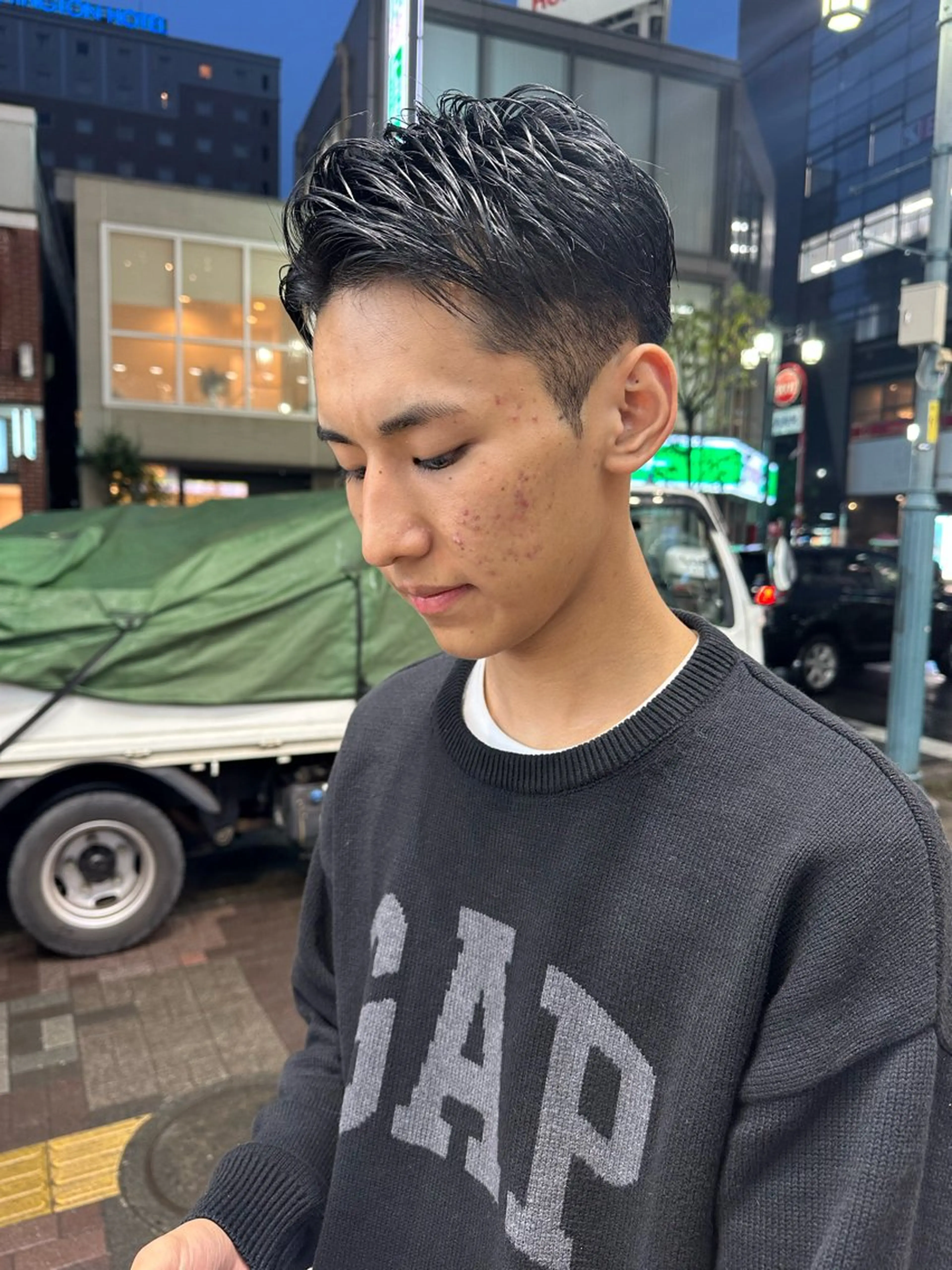 ショート メンズ メンズブリーチ メンズハイトーン メンズインナーカラー 髪質改善 ショートヘア Rei/ 縮毛矯正/ ハイライトカラー募集のヘアスタイル