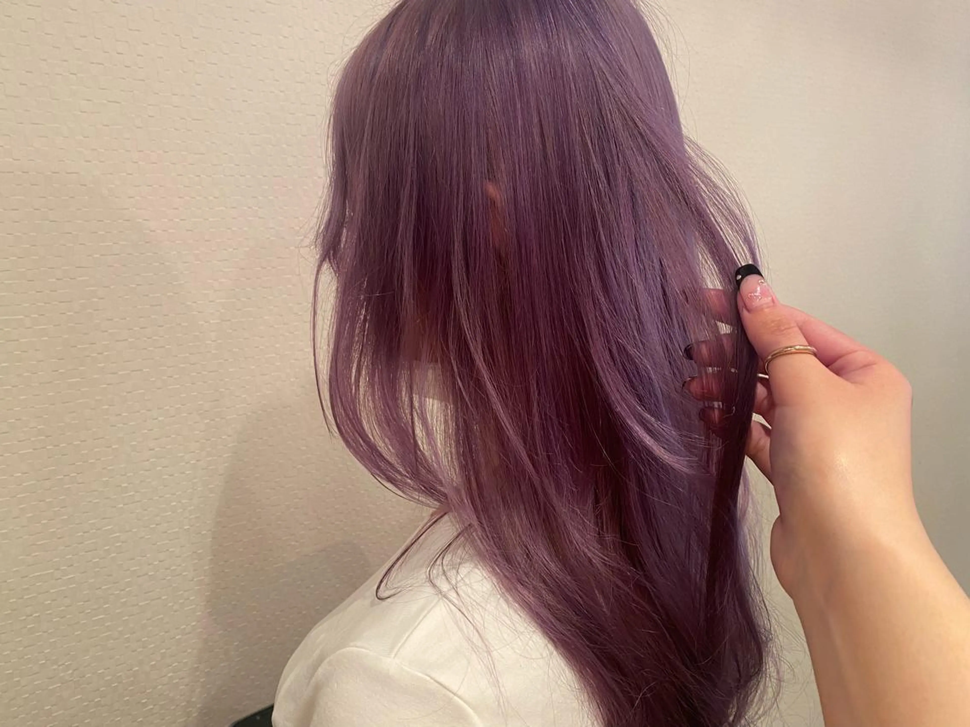 ロング カラー ブリーチ たなか もえなのヘアスタイル