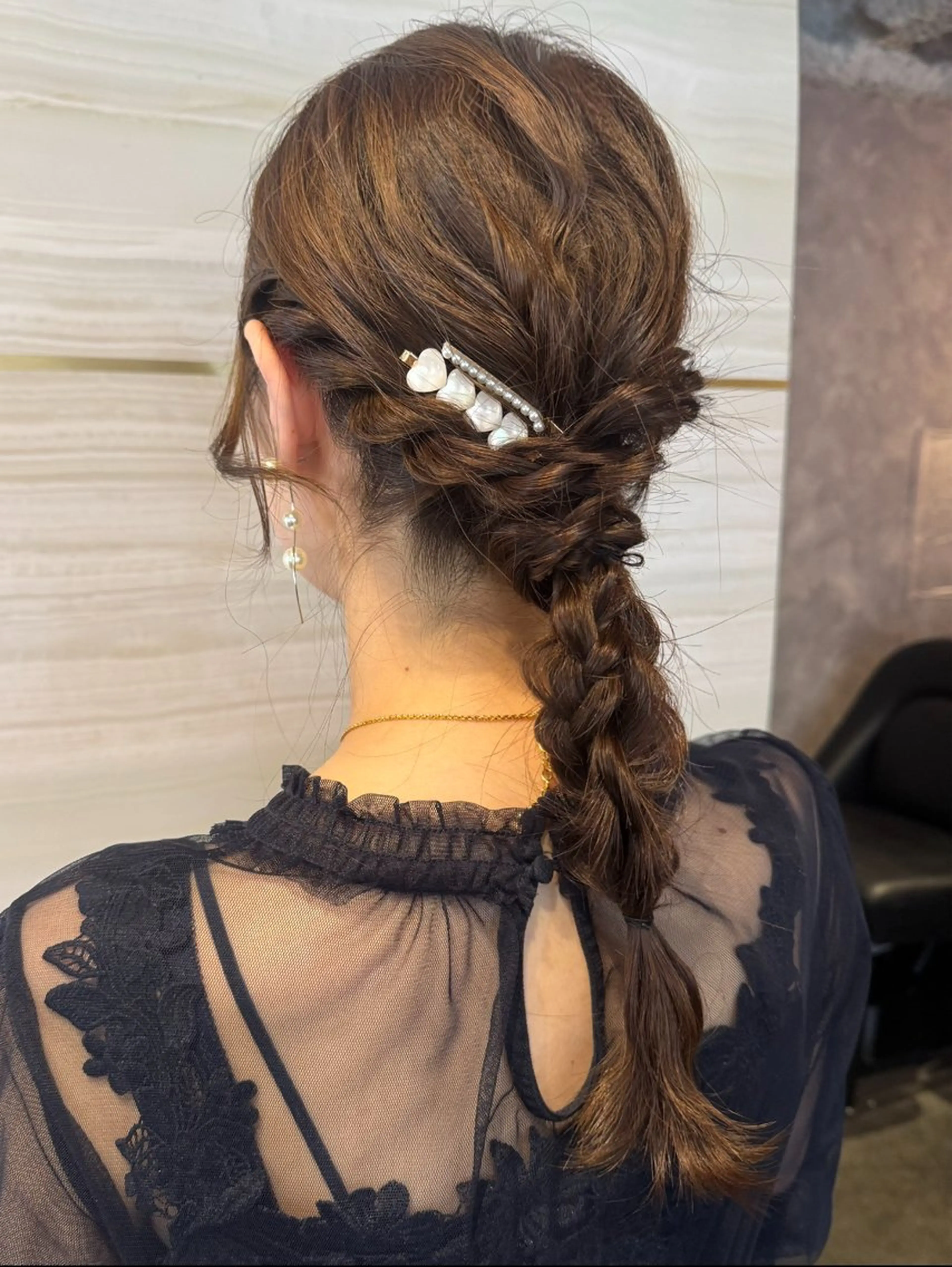 セミロング ヘアセット 島崎 穂乃香のヘアスタイル