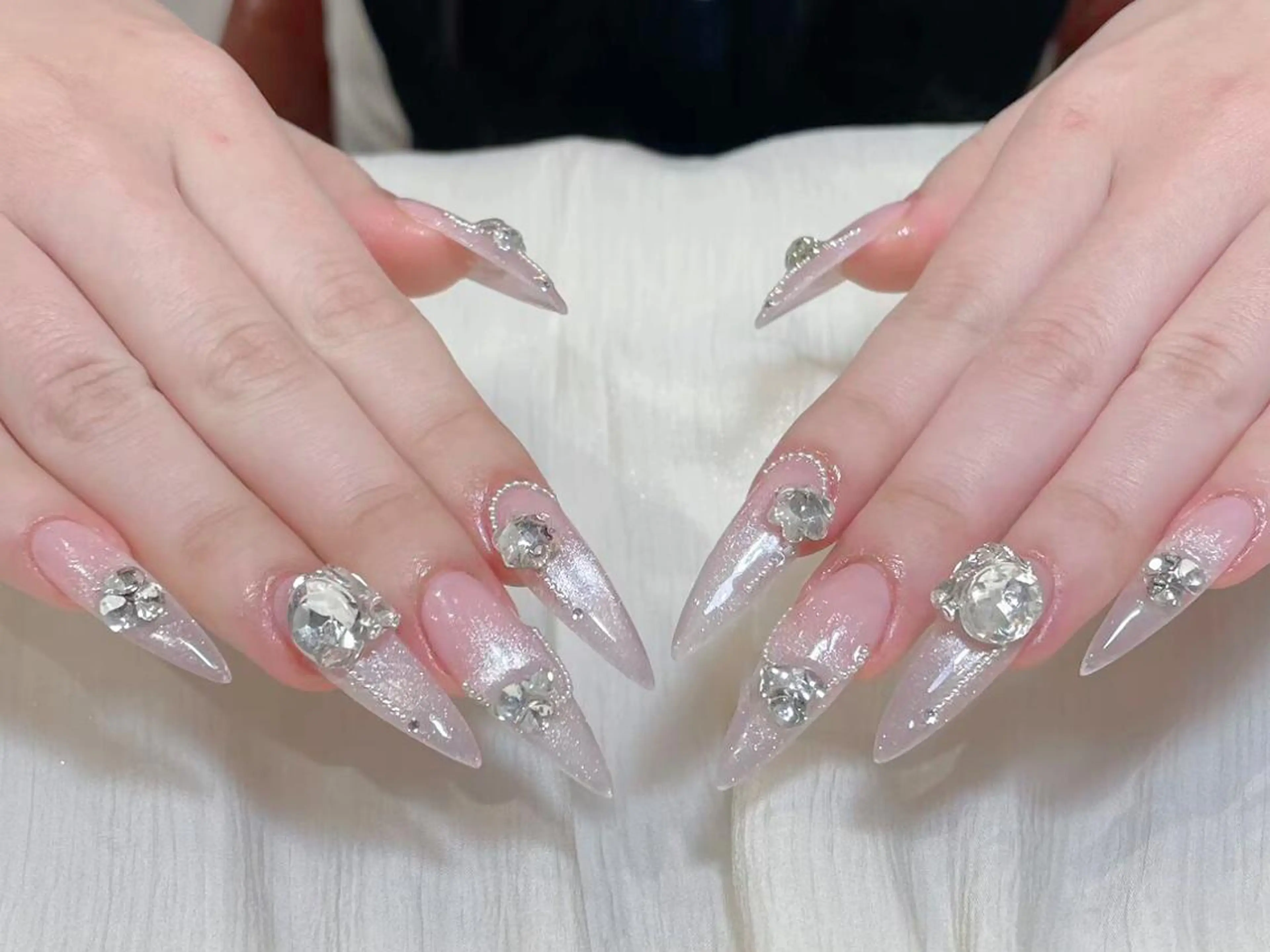 ネイル キラキラネイル 韓国ネイル マグネットネイル マットネイル 持ち込み リナ 💅のネイルデザイン