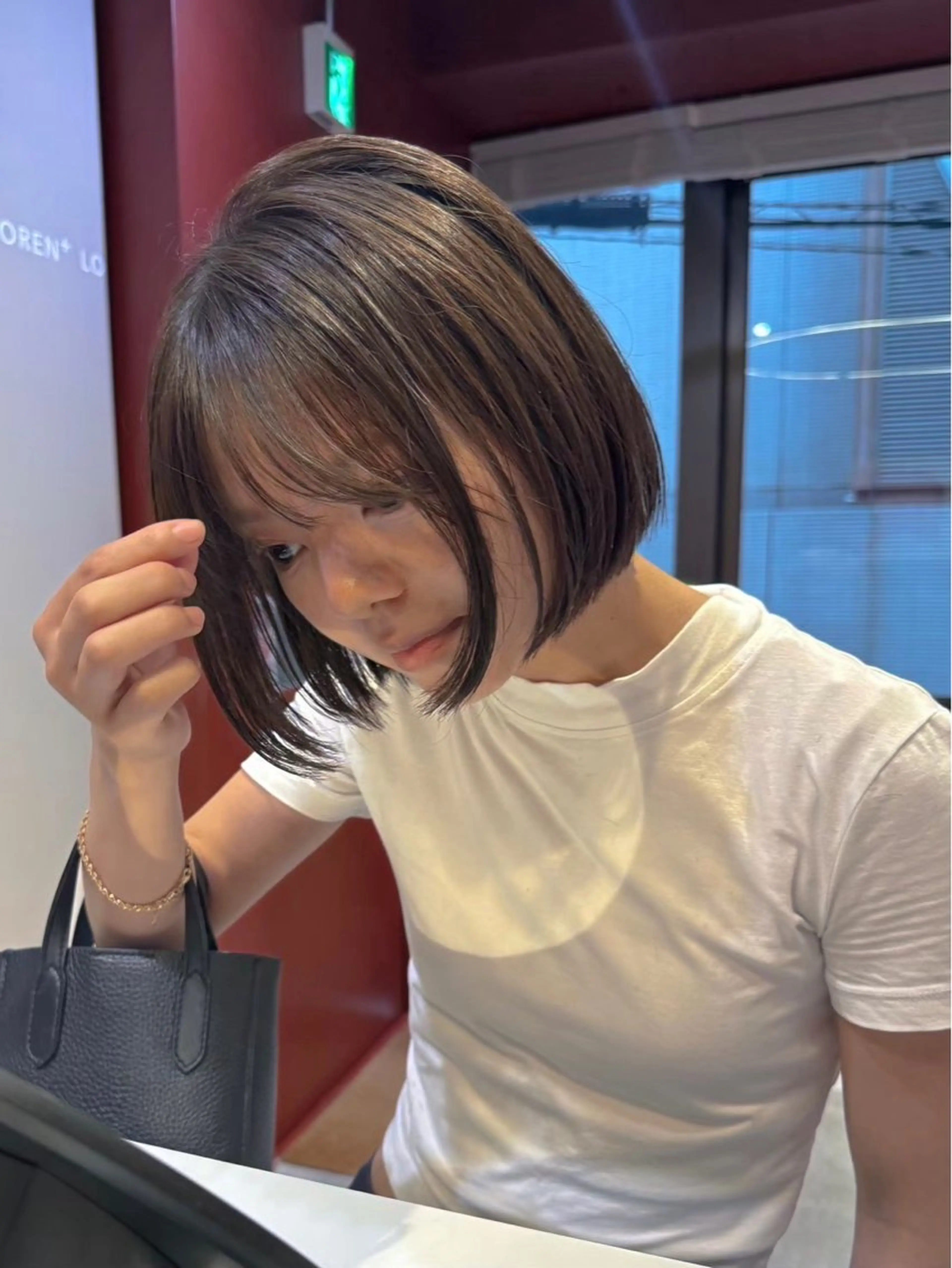 ミディアム LOREN＋透明感 オリーブhirokoのヘアスタイル