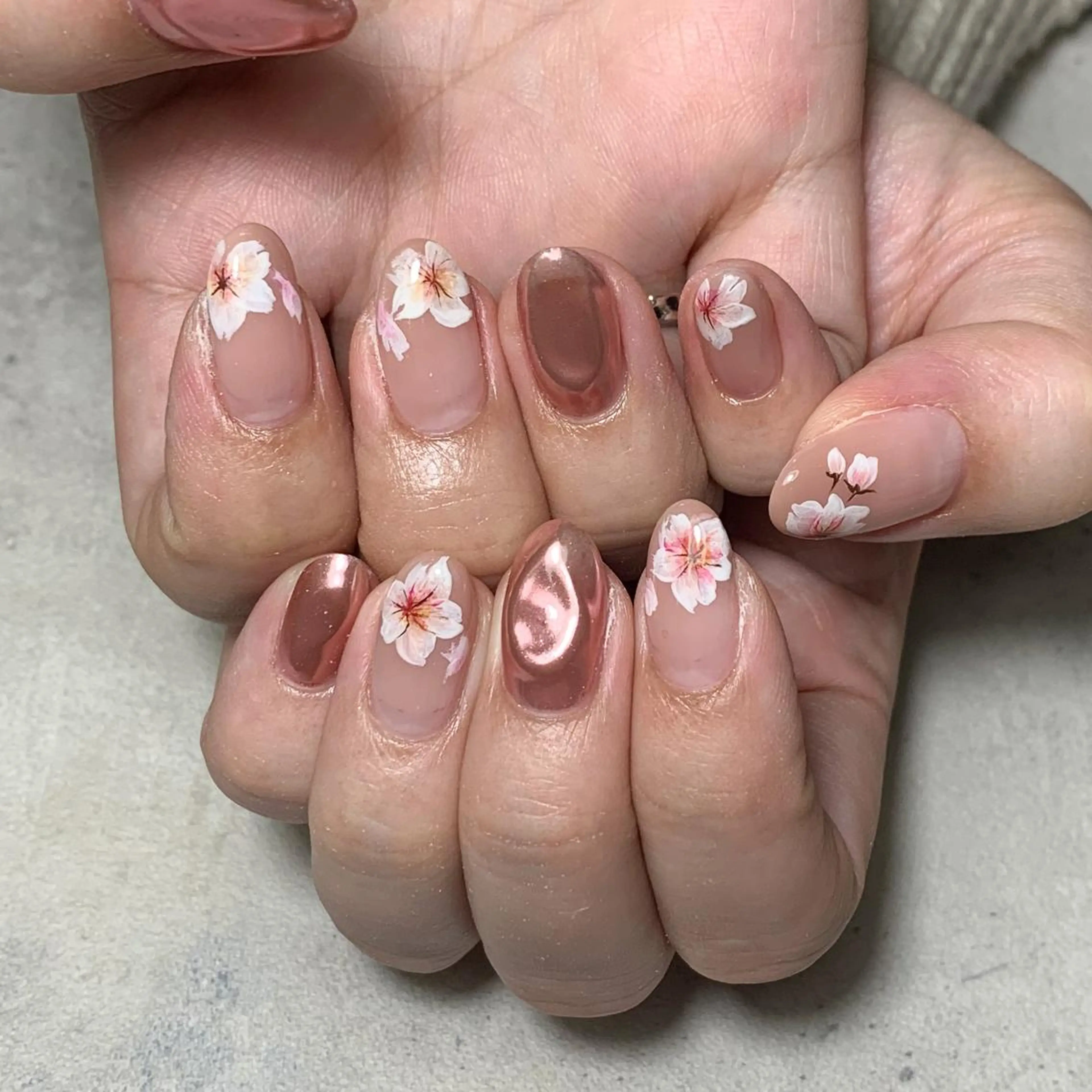 ネイル atelier　FIORITURA所属・FIORITURA aiのネイルデザイン