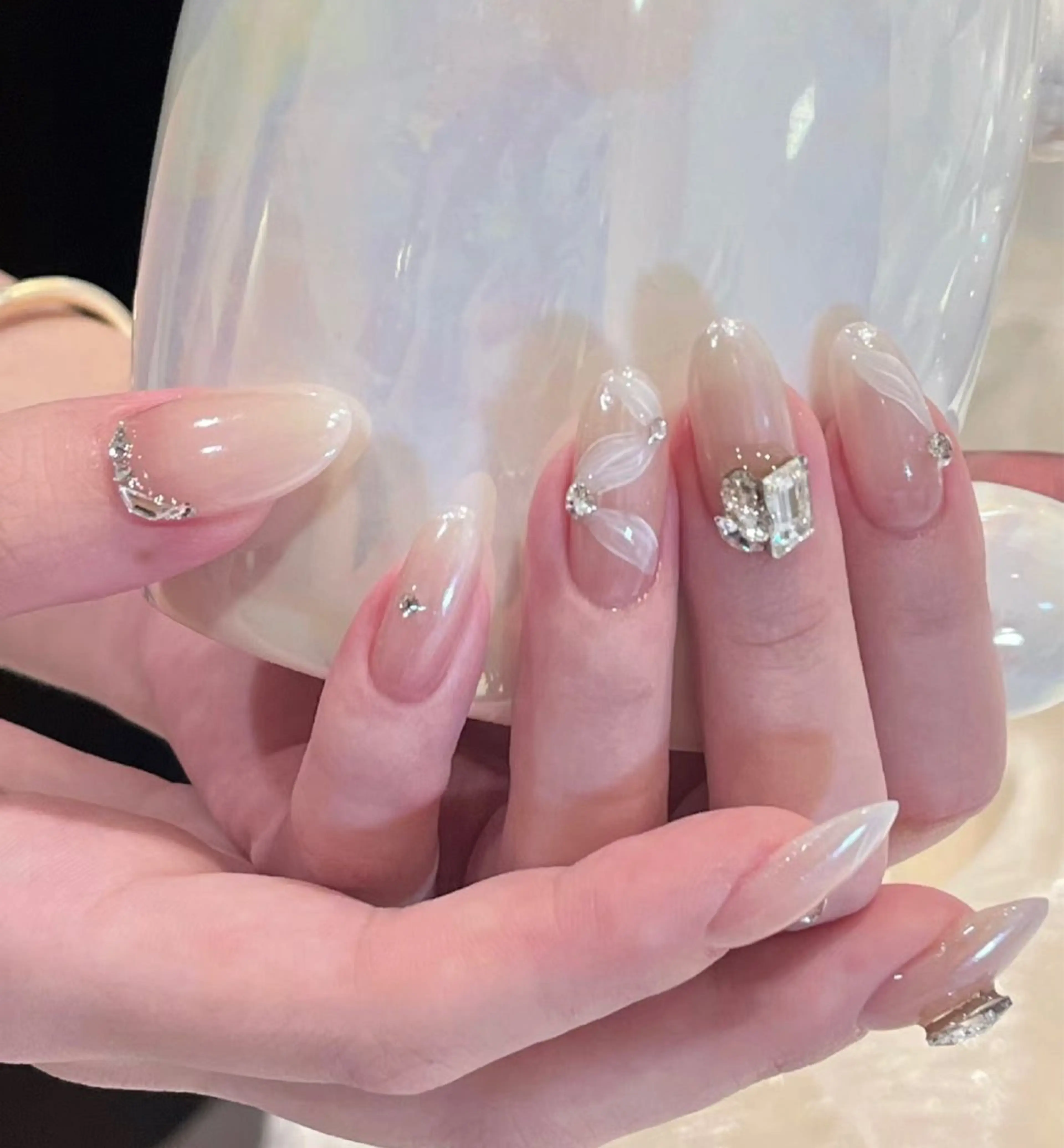 ネイル ハンドネイル ハンドケア 🍑 momo_nailのネイルデザイン