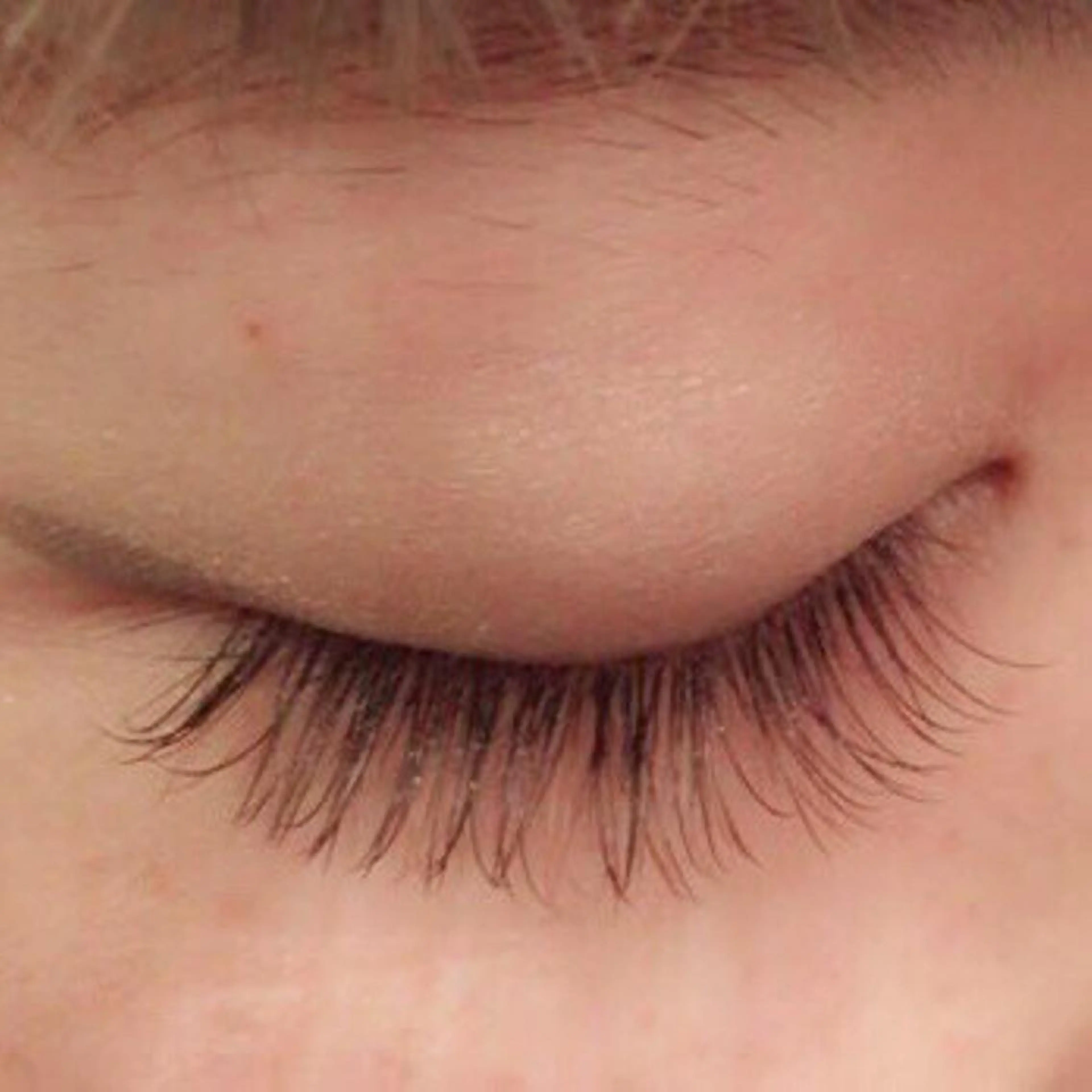 マツエク・マツパ アイデザイナー 山下のマツエク・マツパデザイン