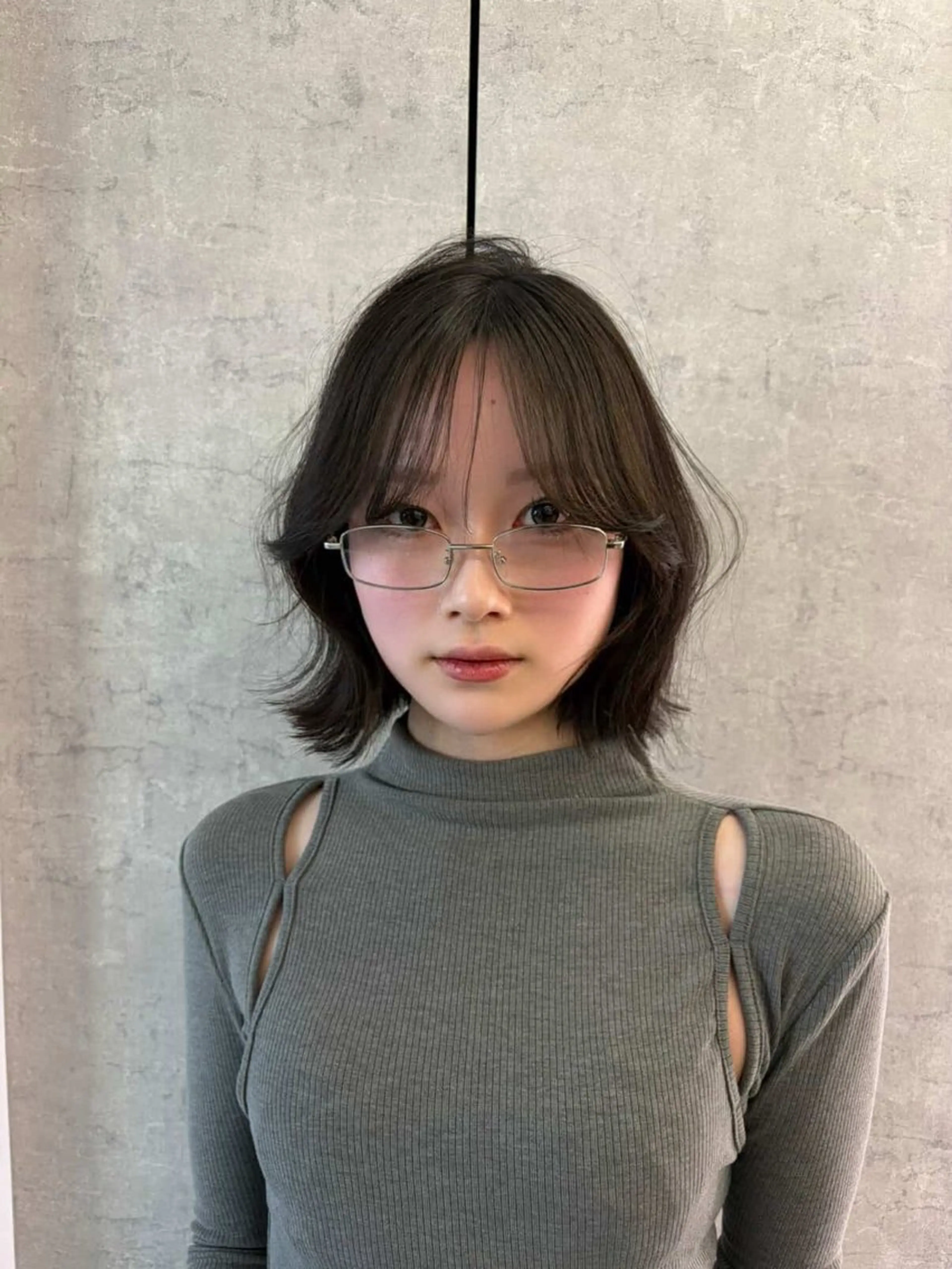 ミディアム カット ヘアカラー トリートメント 低ダメージカラー Yoshidaのヘアスタイル