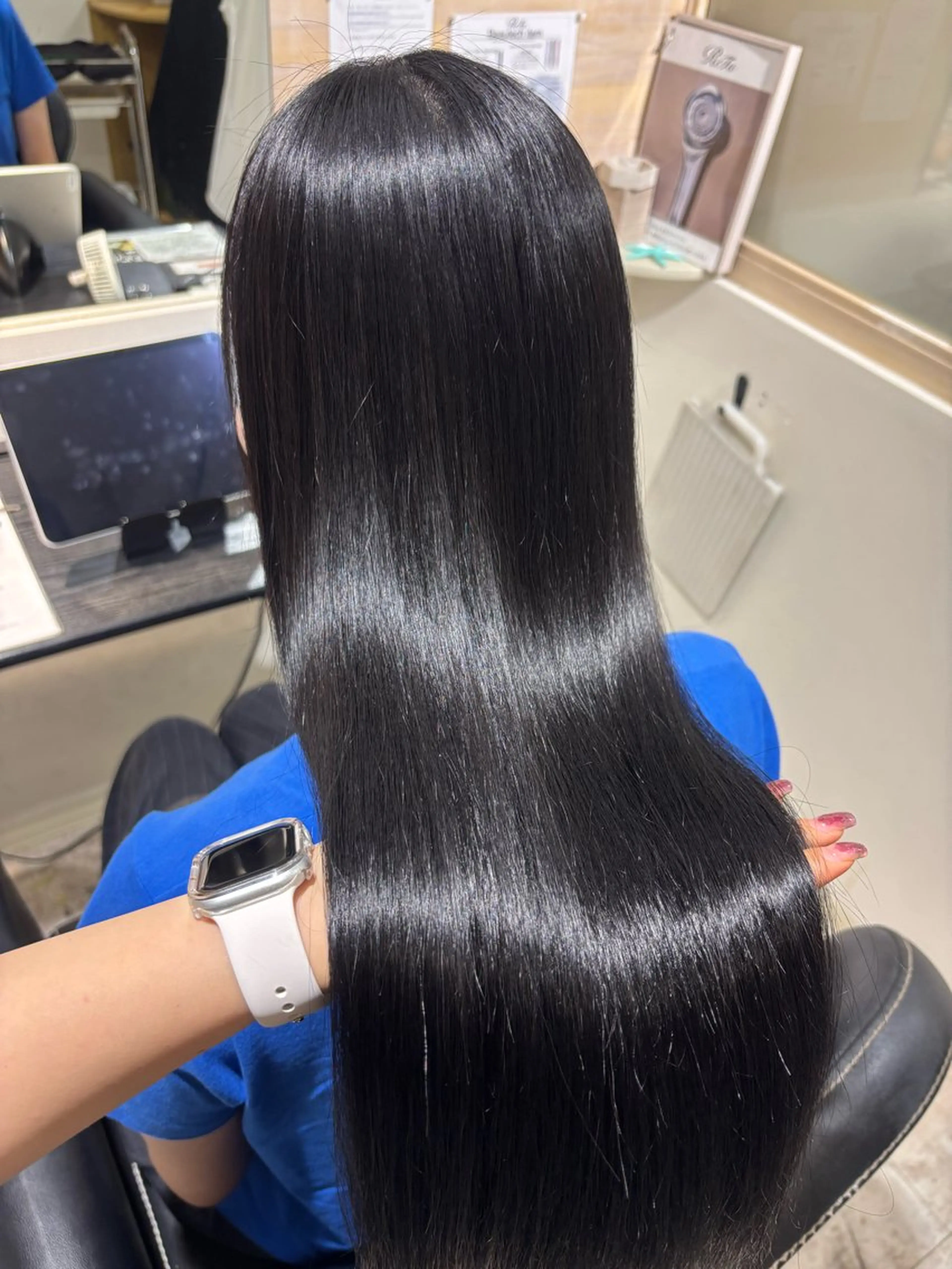 ロング カット 縮毛矯正 トリートメント 藤林 かづき🪽のヘアスタイル