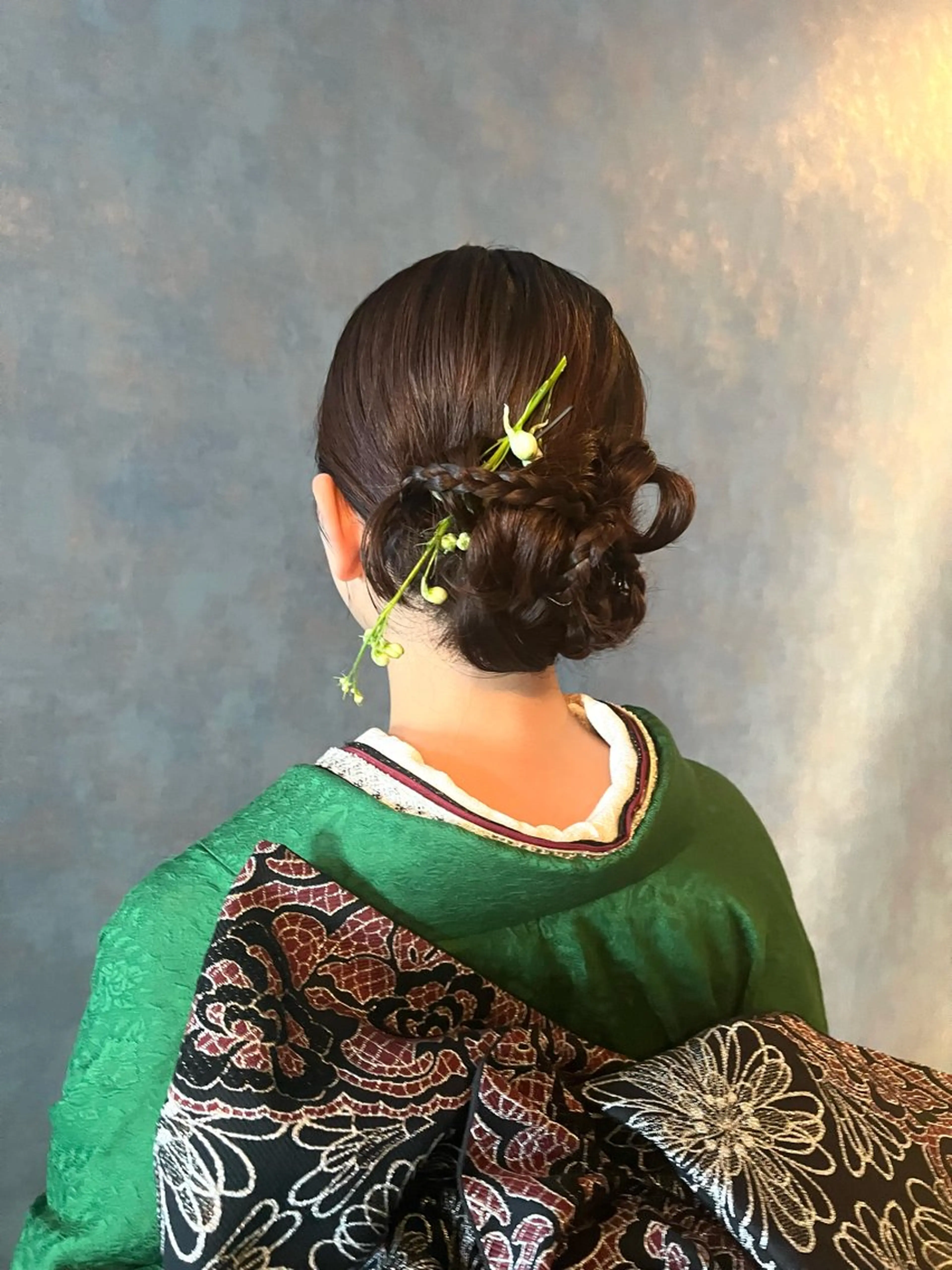 ロング ヘアアレンジ 川嶋 芽衣のヘアスタイル