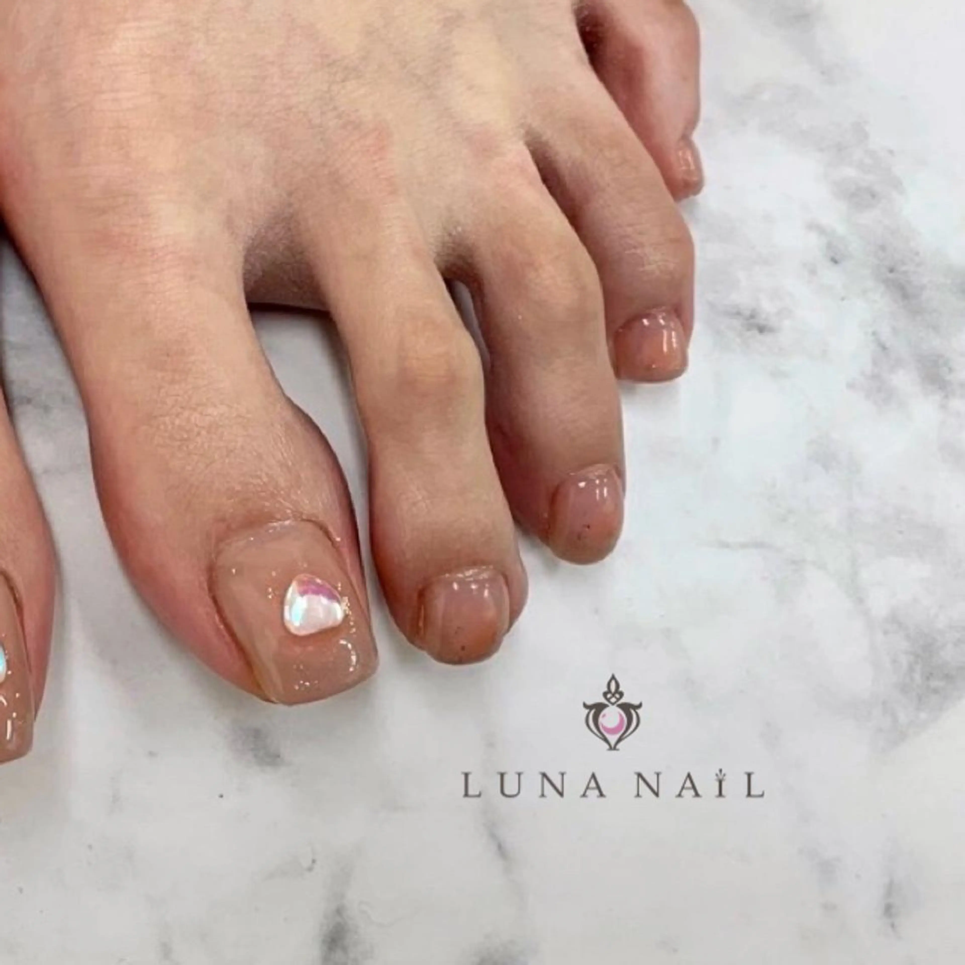 ネイル フットネイル アトリエ　ミモザ所属・いまむら あかりのネイルデザイン