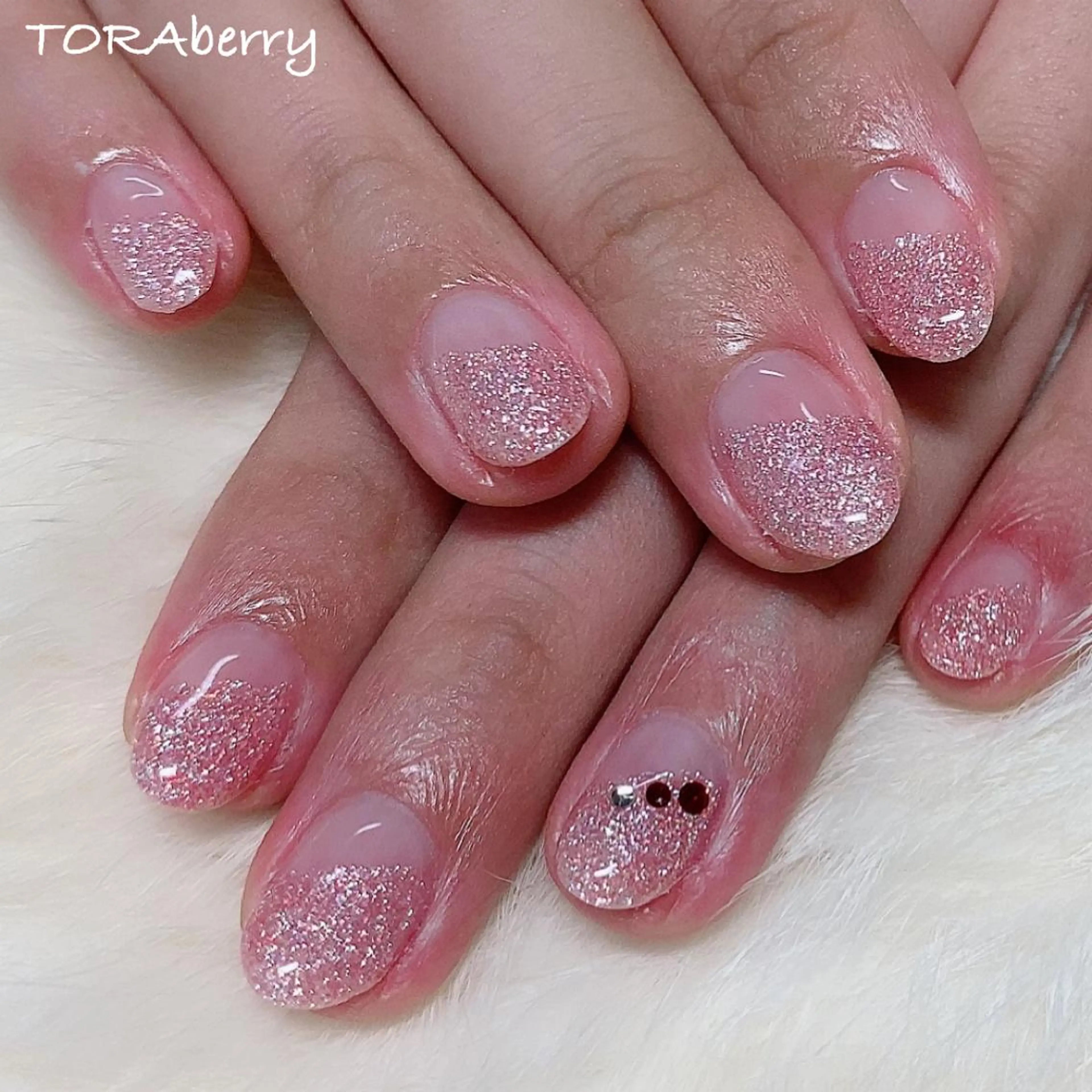 ネイル ラメ(グリッター) ハンドネイル ネイリスト なつみのネイルデザイン