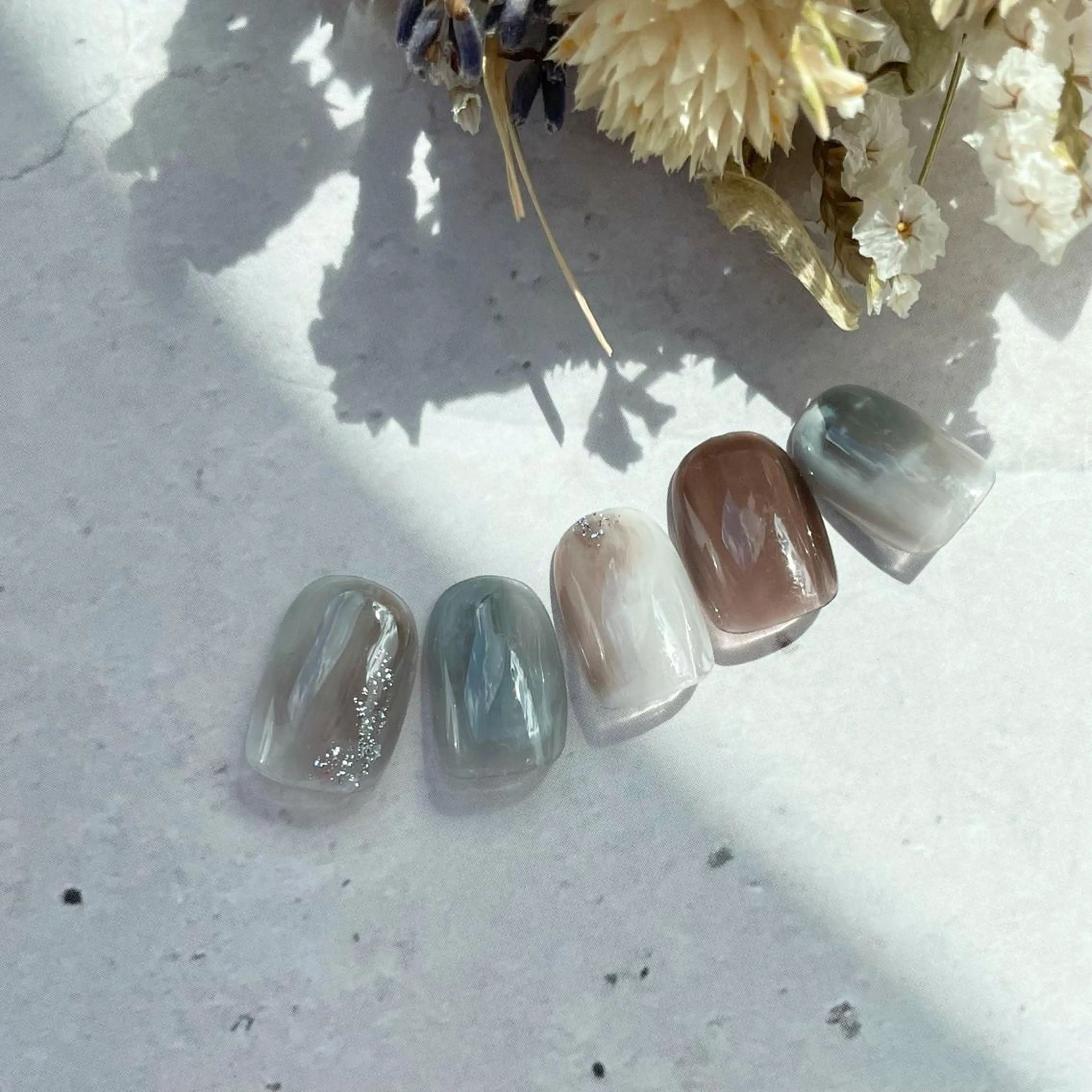 ネイル アートネイル カジュアル ニュアンスネイル ショートネイル シンプルネイル ハンドネイル kanako nail所属・popolina kanakoのネイルデザイン