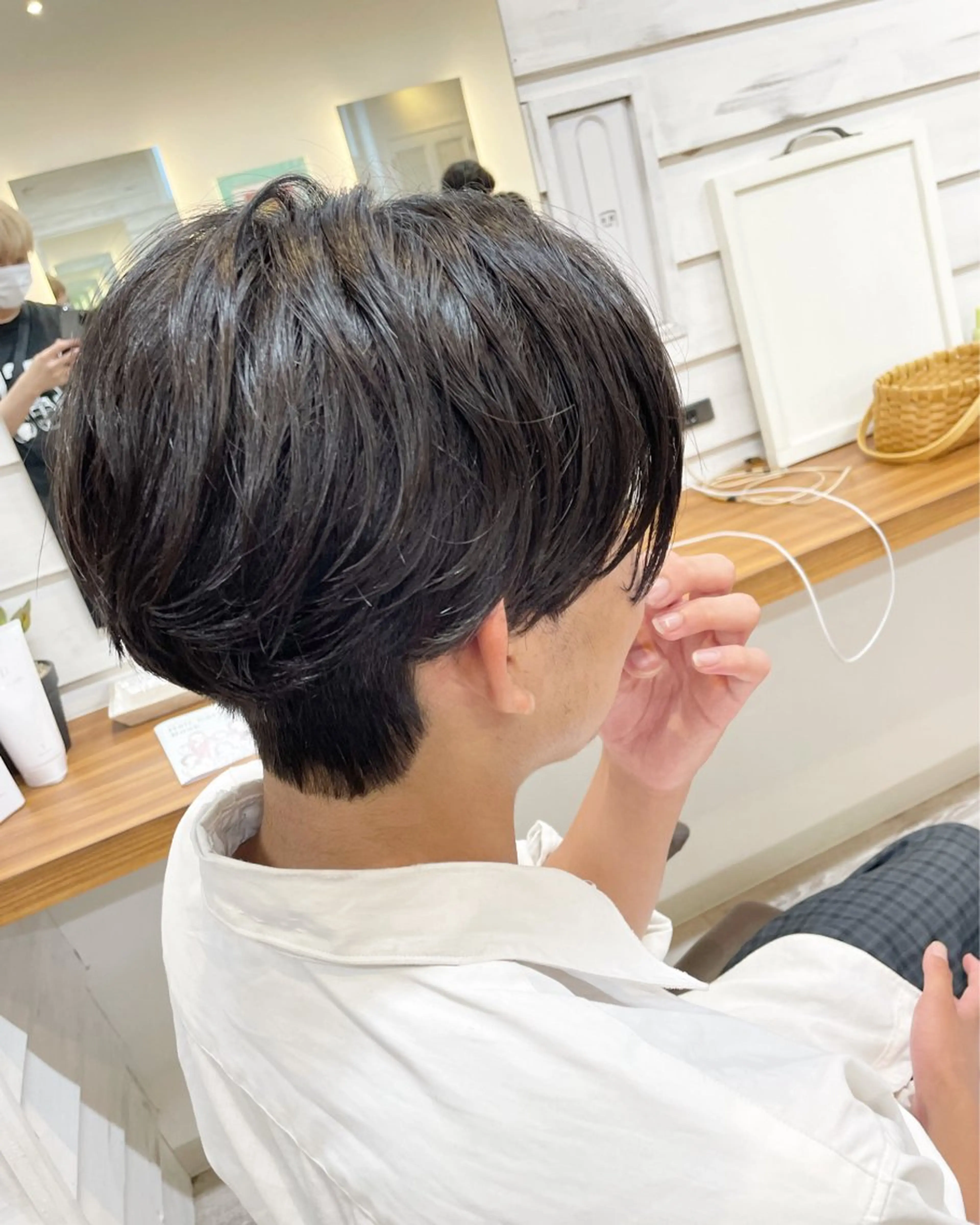 ショート パーマ メンズ ダウンパーマ メンズパーマ カット パーマ 小林 崇雅　ダウンパーマのヘアスタイル