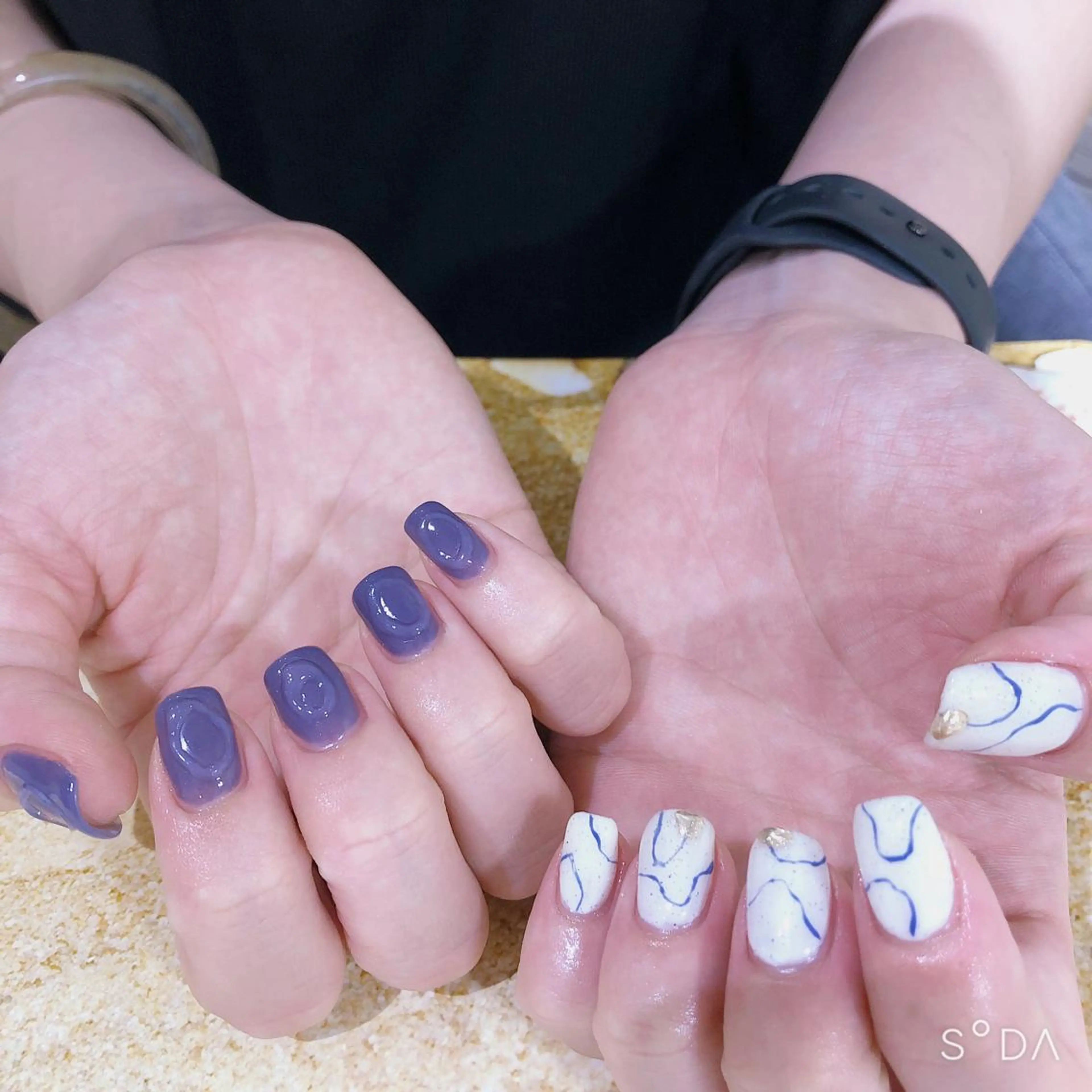 ネイル ニュアンスネイル ハンドネイル 吉野✨ ネイルデザイナー✨のネイルデザイン