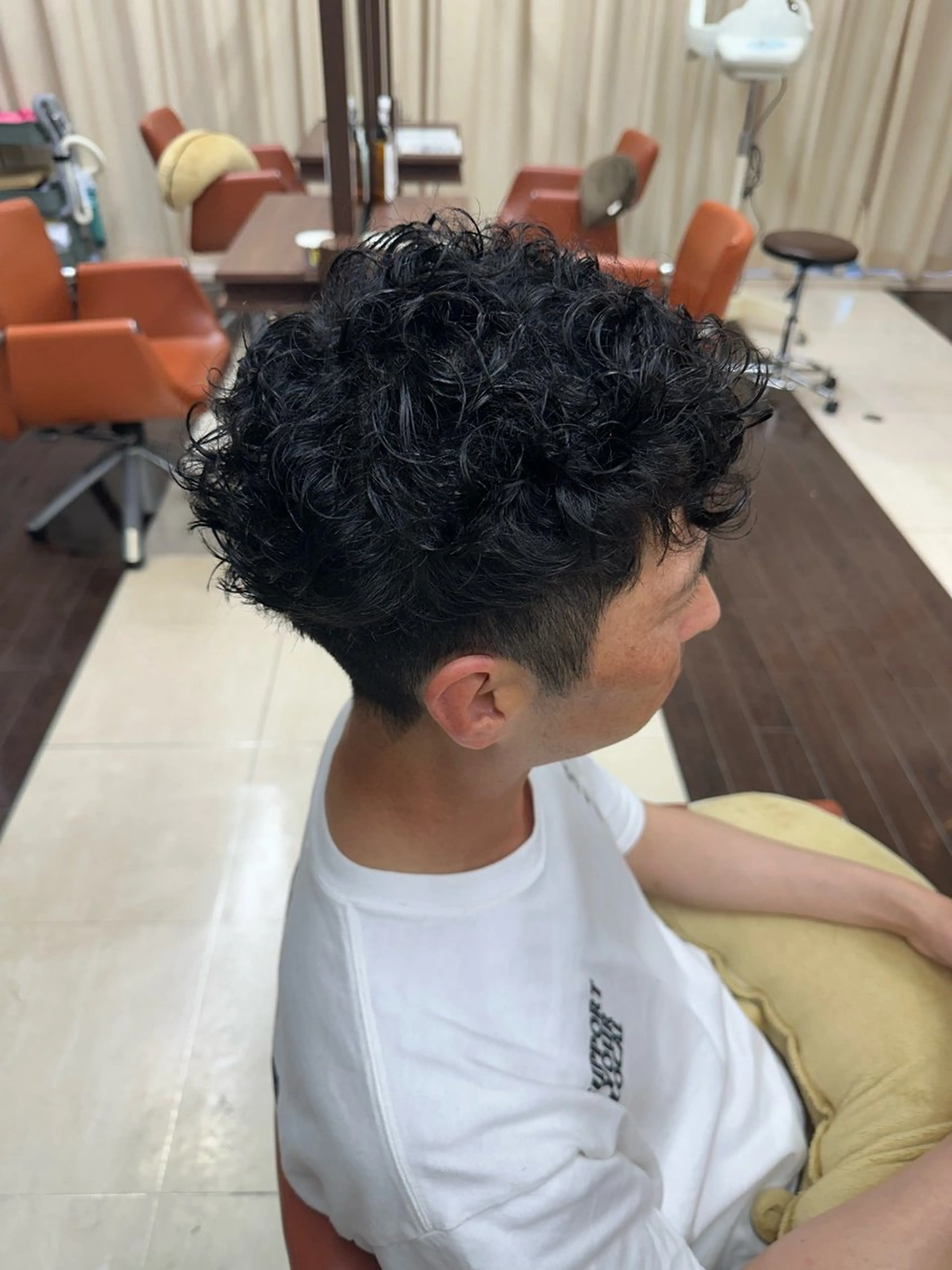 ショート カラー パーマ メンズ スペインカール カット パーマ ヘアセット 毎月230人担当/ メンズヘア/清和武虎のヘアスタイル