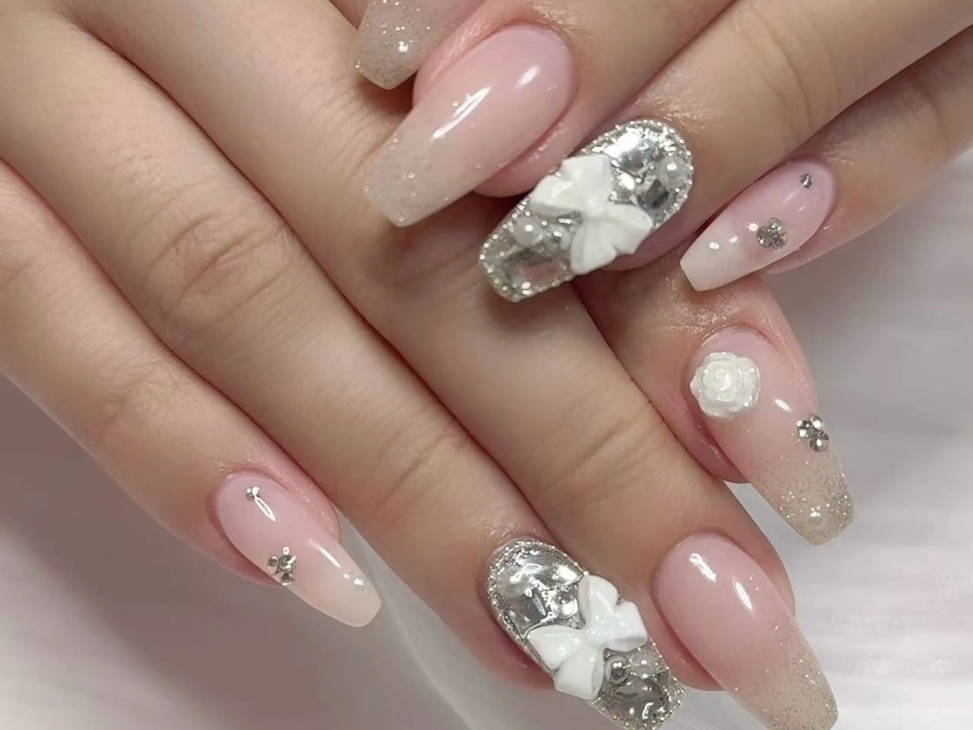 ネイル ジョリ kasumi🌹💅のネイルデザイン