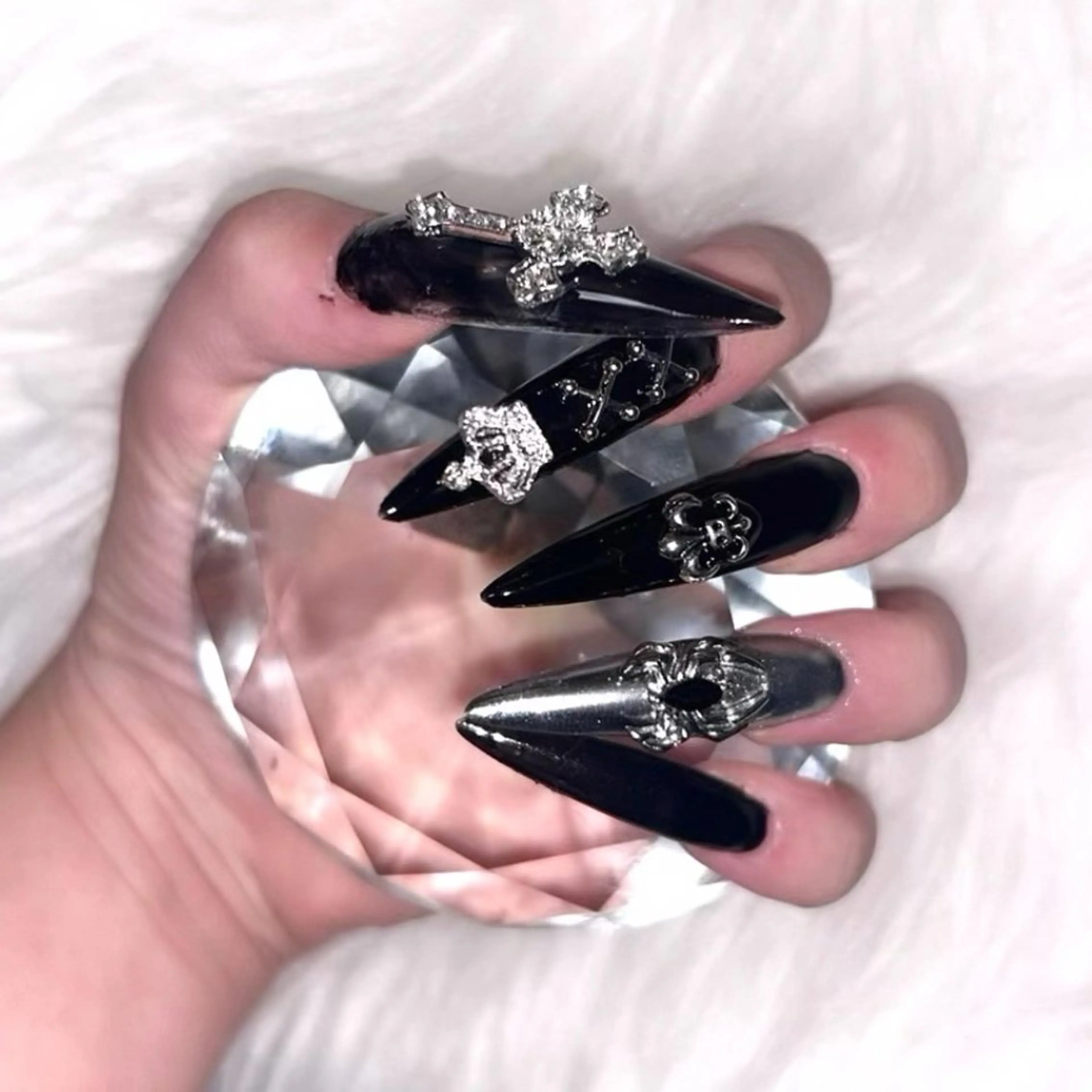 ミディアム reve 武蔵境店のネイルデザイン