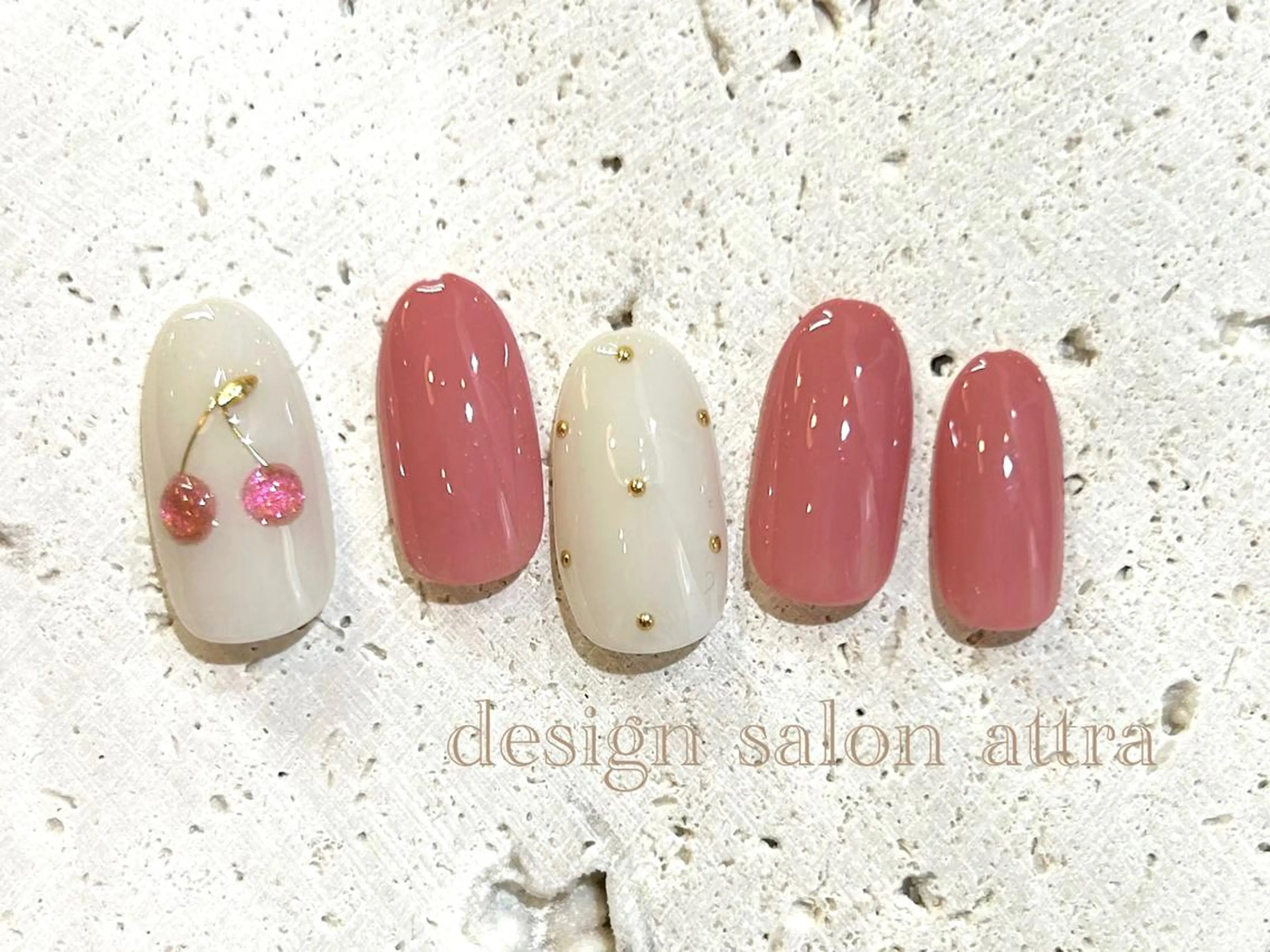 (オフなし)シンプルデザインの写真