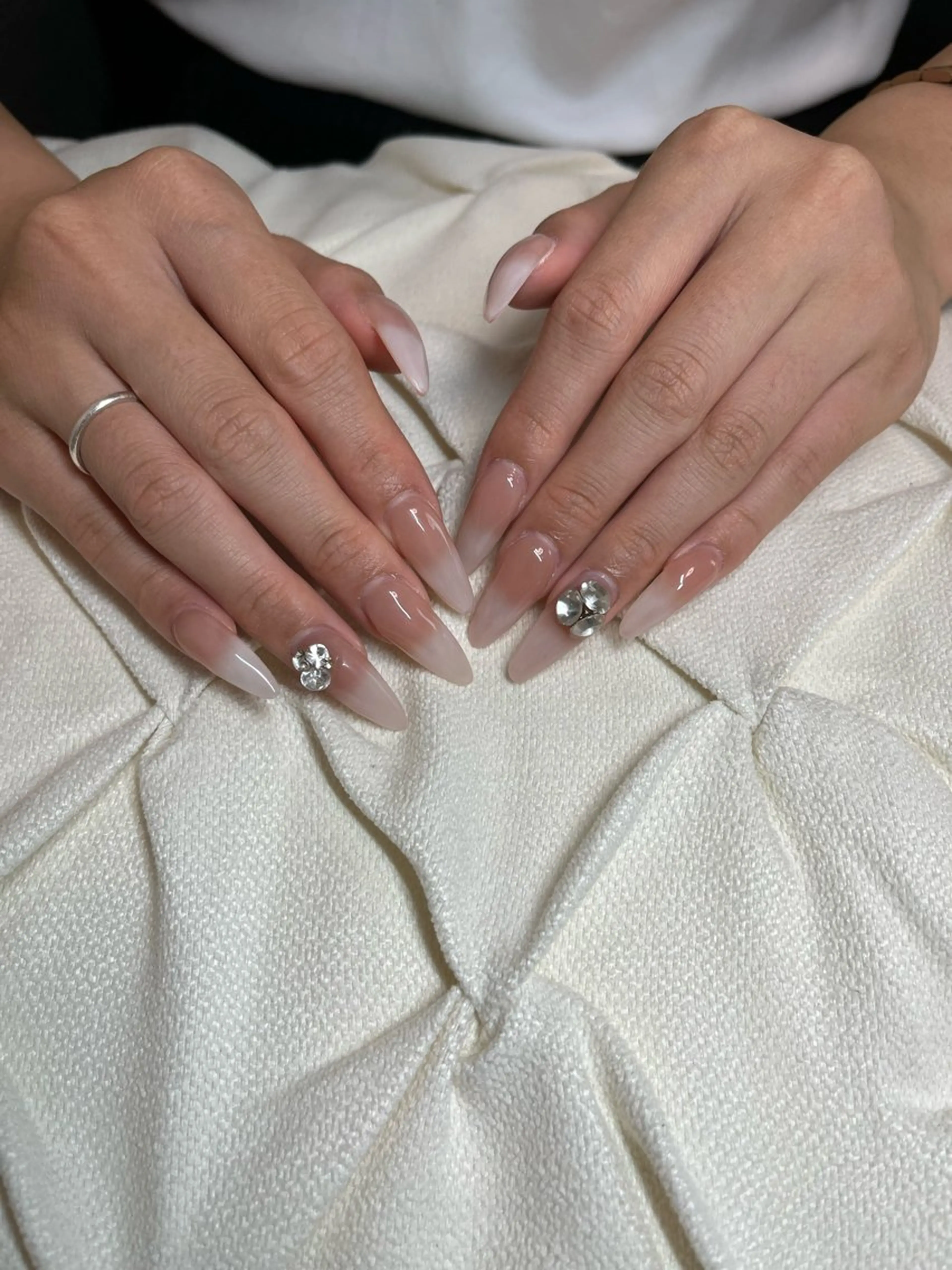 ネイル nail.salon .Reversalのネイルデザイン