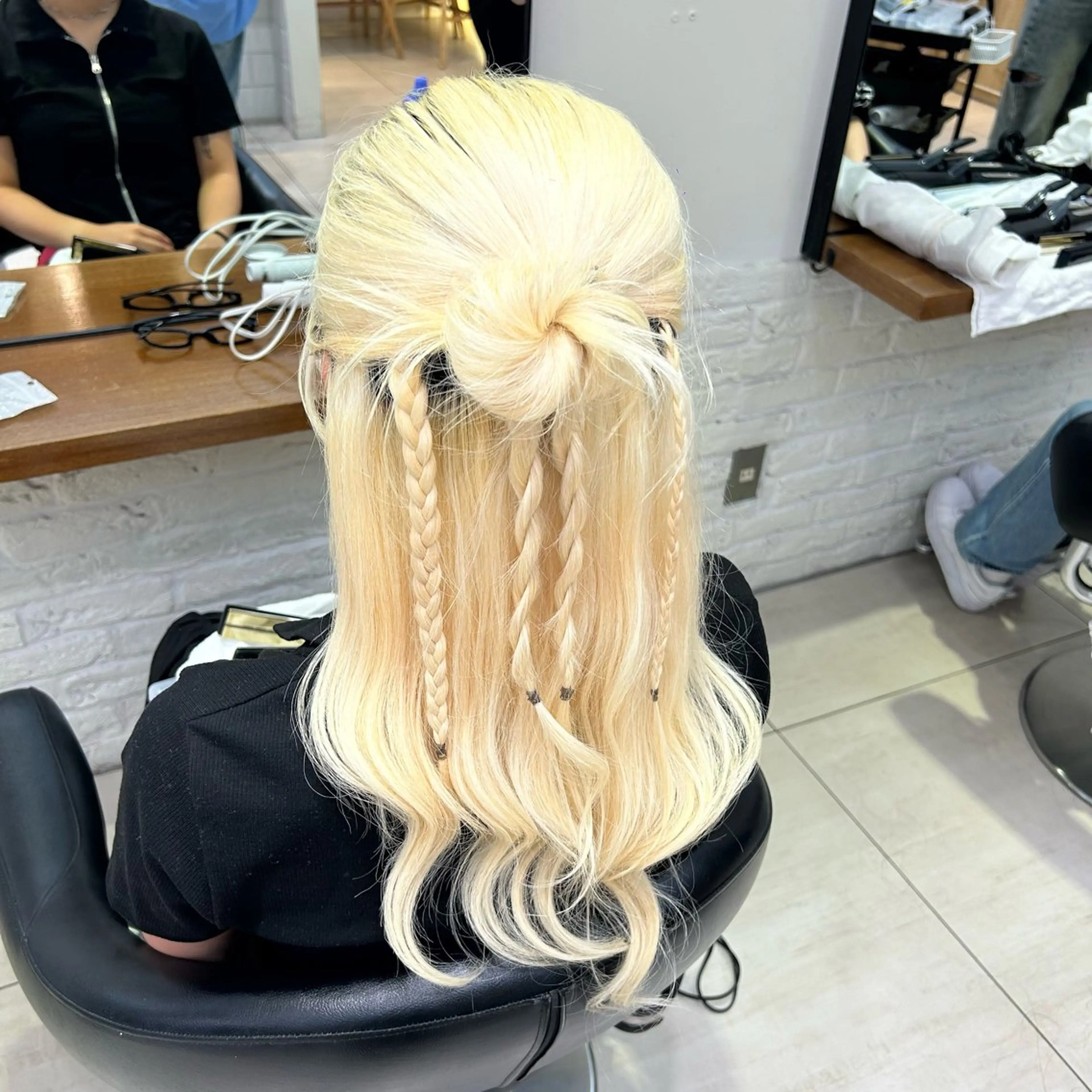 ヘアアレンジ 暖色カラー/ みさほ🍒のヘアスタイル