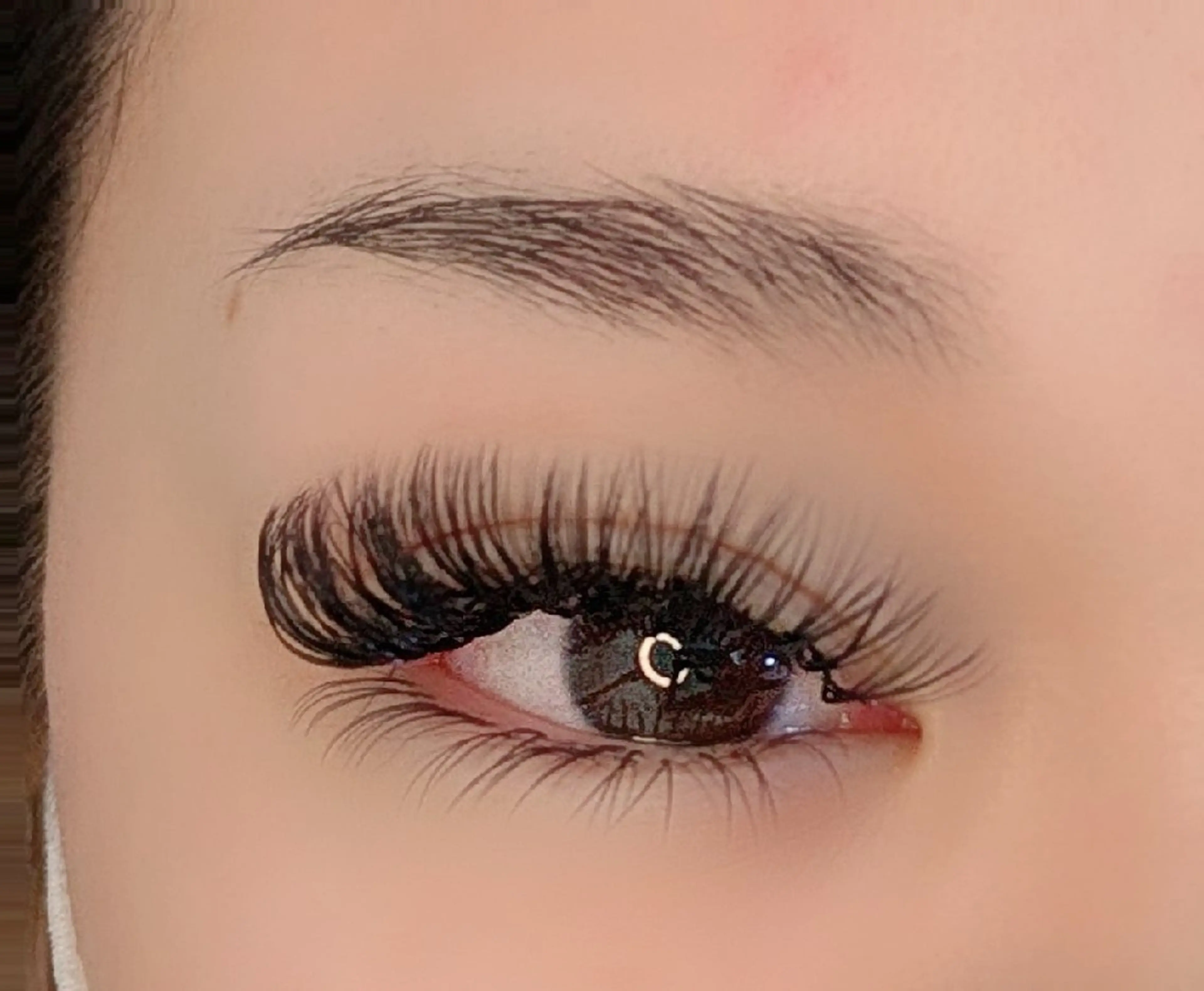 マツエク・マツパ ボリュームラッシュ linda ABEのマツエク・マツパデザイン