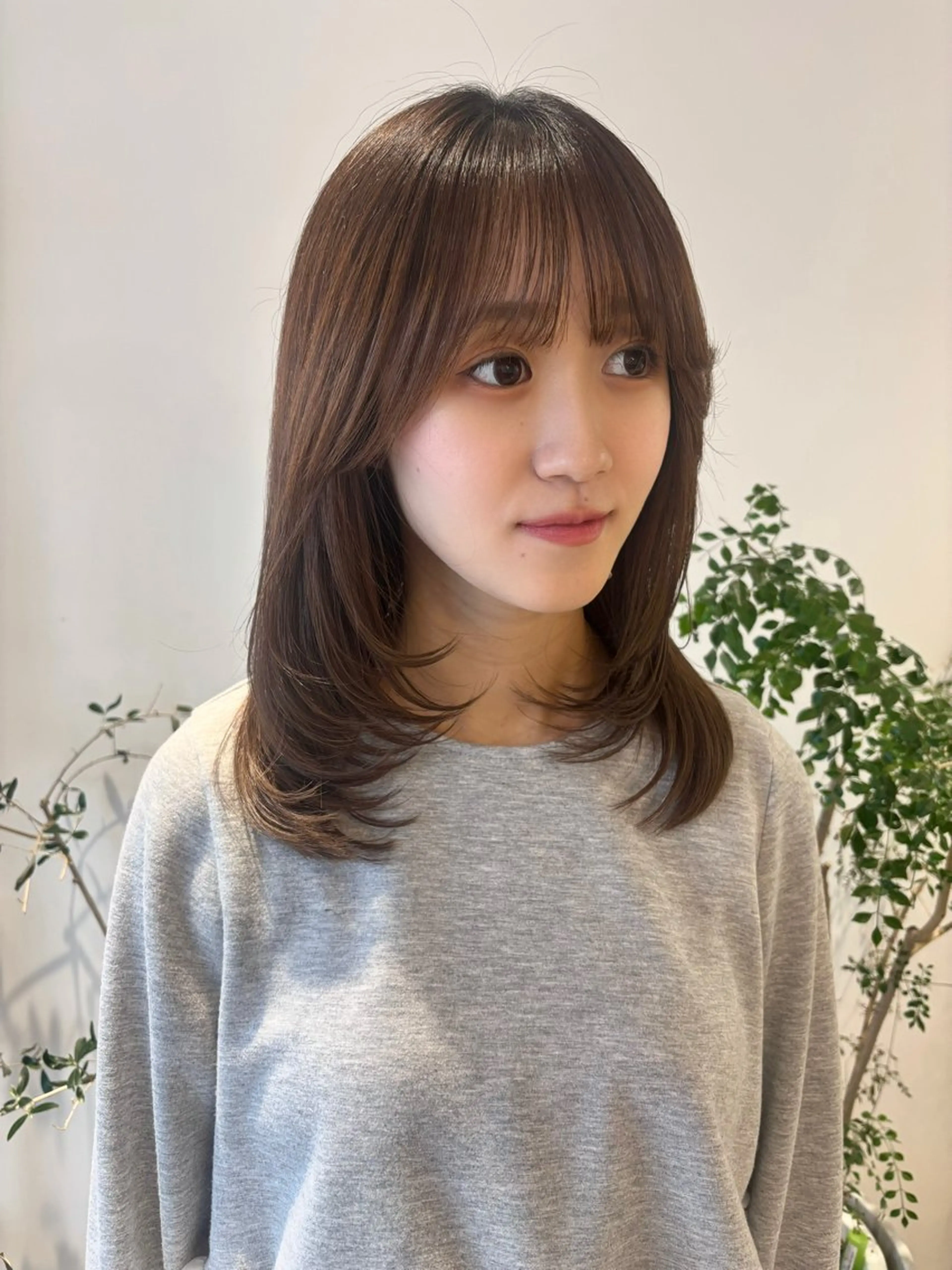 ミディアム カラー ベージュカラー レイヤーカット カット ヘアカラー 透明感カラー/ レイヤーkotonoのヘアスタイル