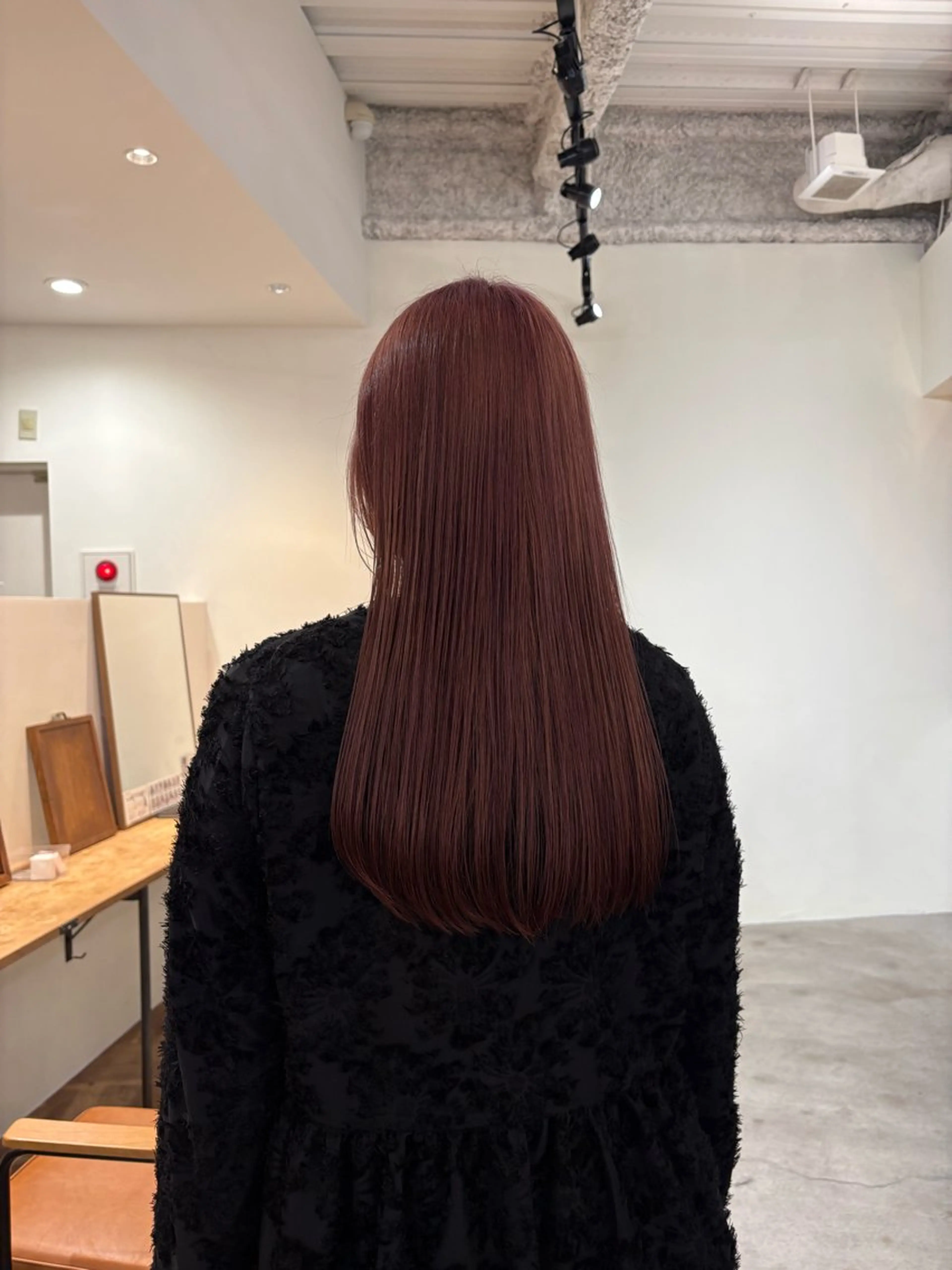 ロング ヘアカラー ダメージレスの縮毛 矯正ブリーチMICOのヘアスタイル