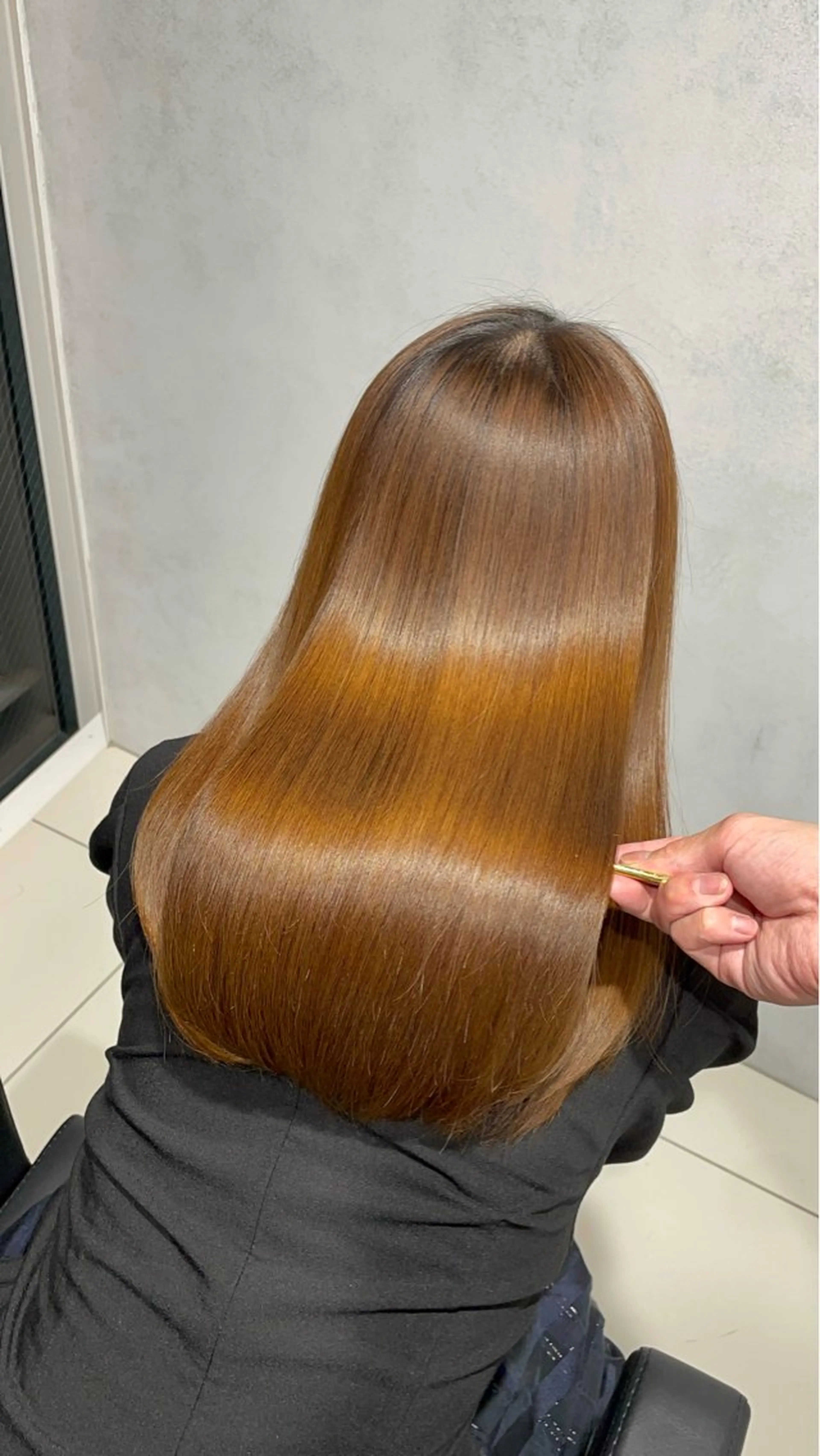 セミロング カット 縮毛矯正 トリートメント ヘッドスパ ✨髪質改善✨美髪 矯正🫧小泉のヘアスタイル