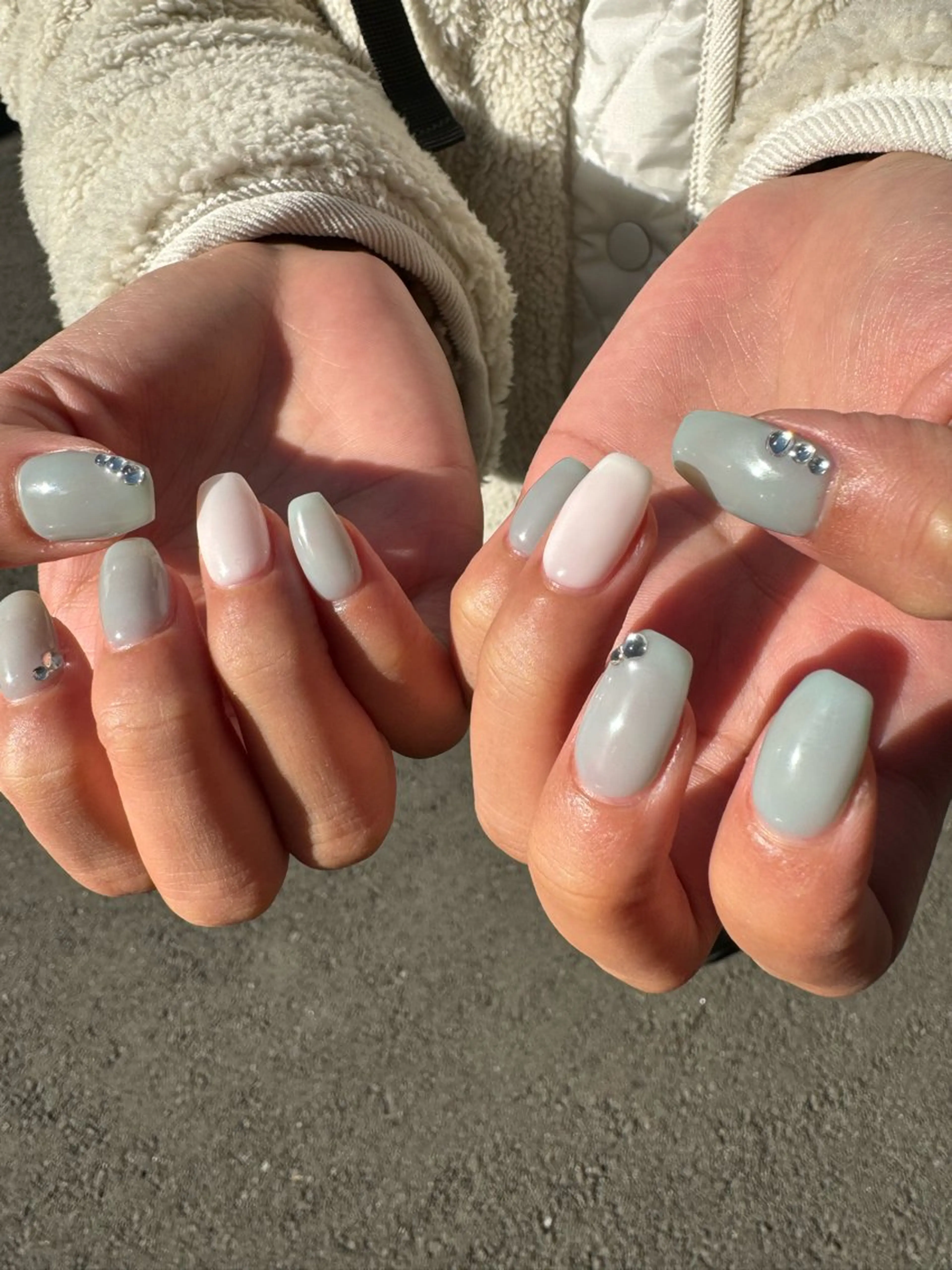 ネイル アートネイル フレンチネイル 韓国ネイル マグネットネイル ミラーネイル MH_ Nailのネイルデザイン