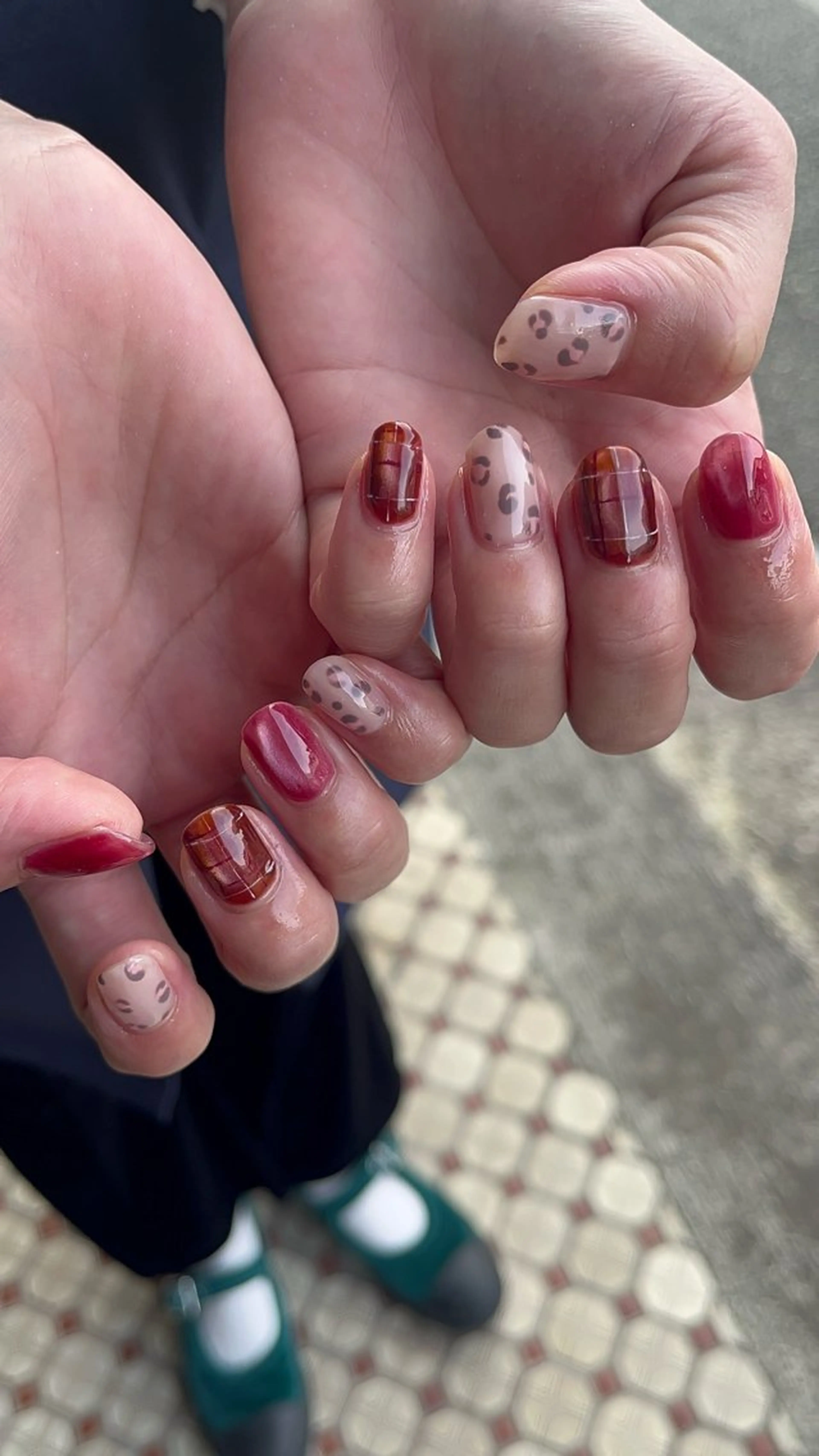 ネイル ハンドネイル ネイルハウス✴︎ふたご座所属・ネイルハウスふたご座 Natsumiのネイルデザイン