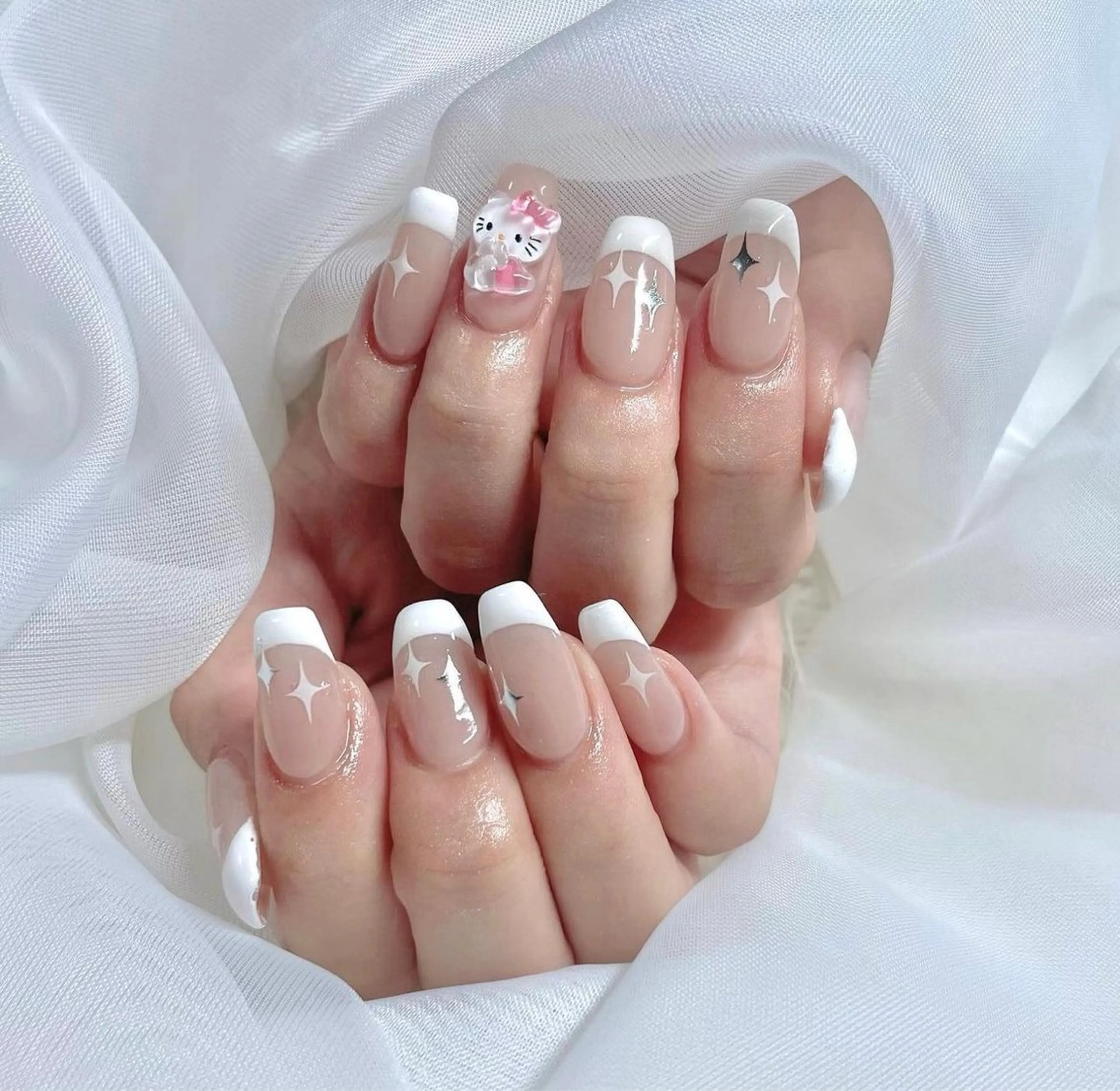 ネイル ハンドネイル Sii nail 🤍SAKIのネイルデザイン