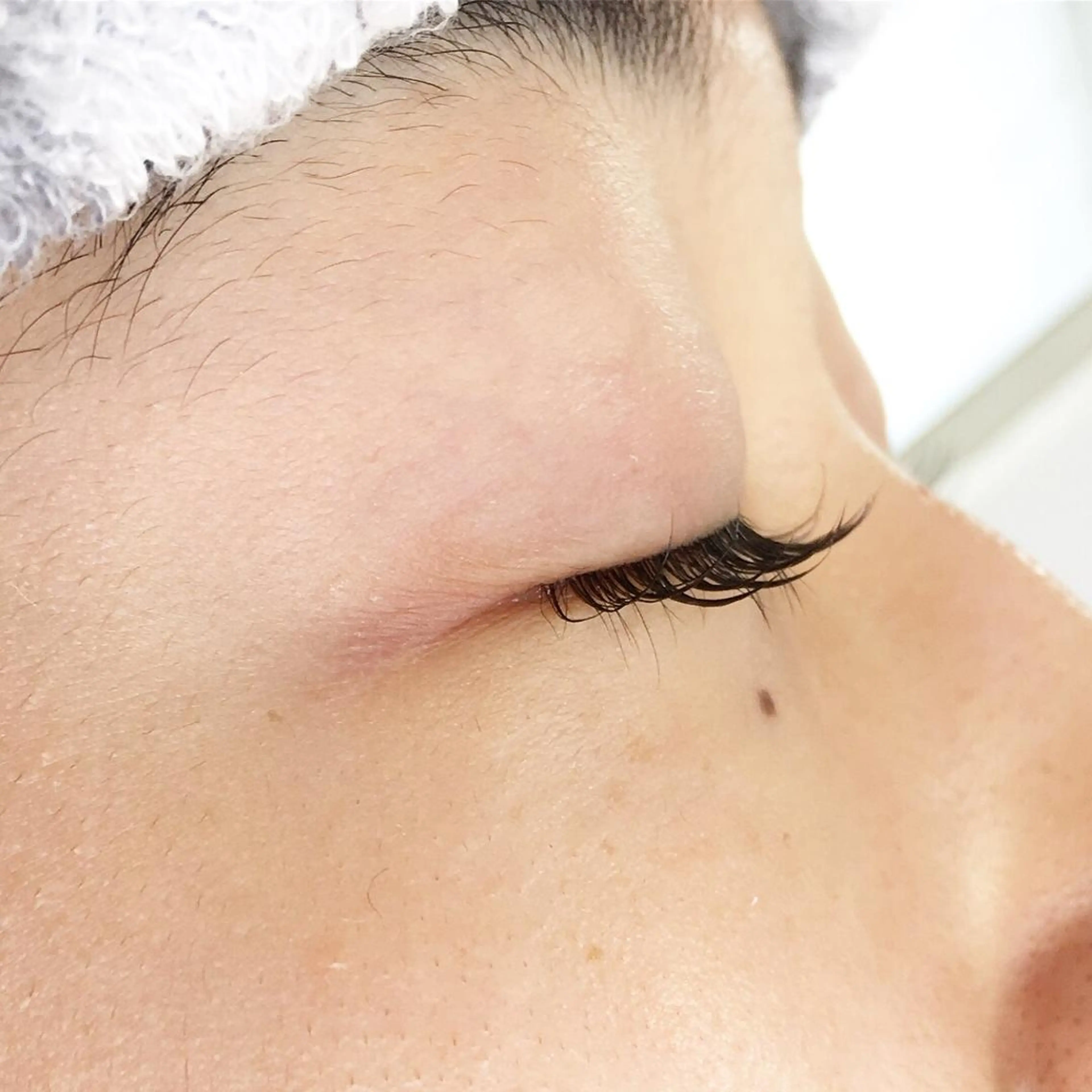 ネイル Petit Fleur所属・青柳 亜梨奈のマツエク・マツパデザイン