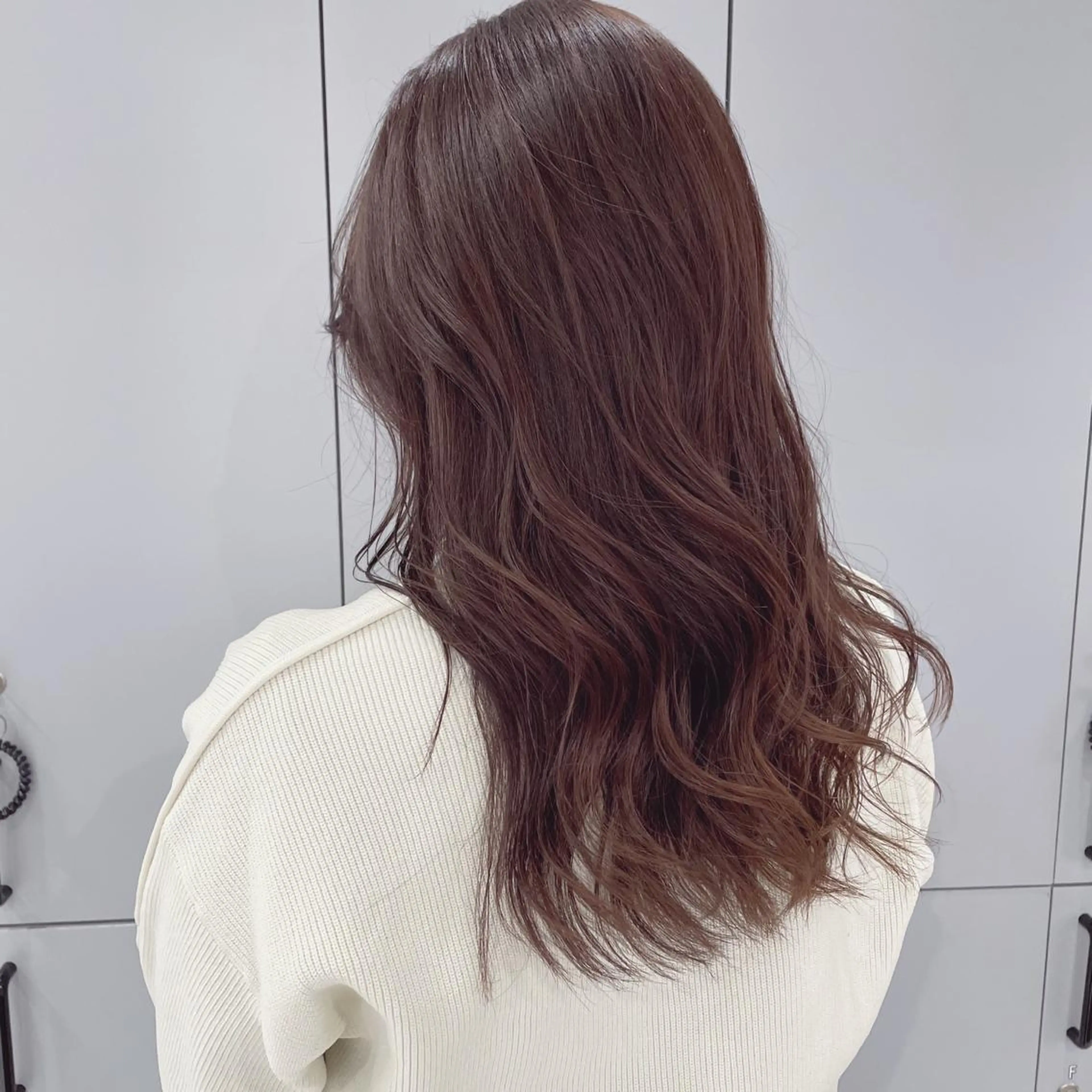 ロング カラー カシス ラベンダーカラー volta∞knot所属・狩野 羅夢のヘアスタイル