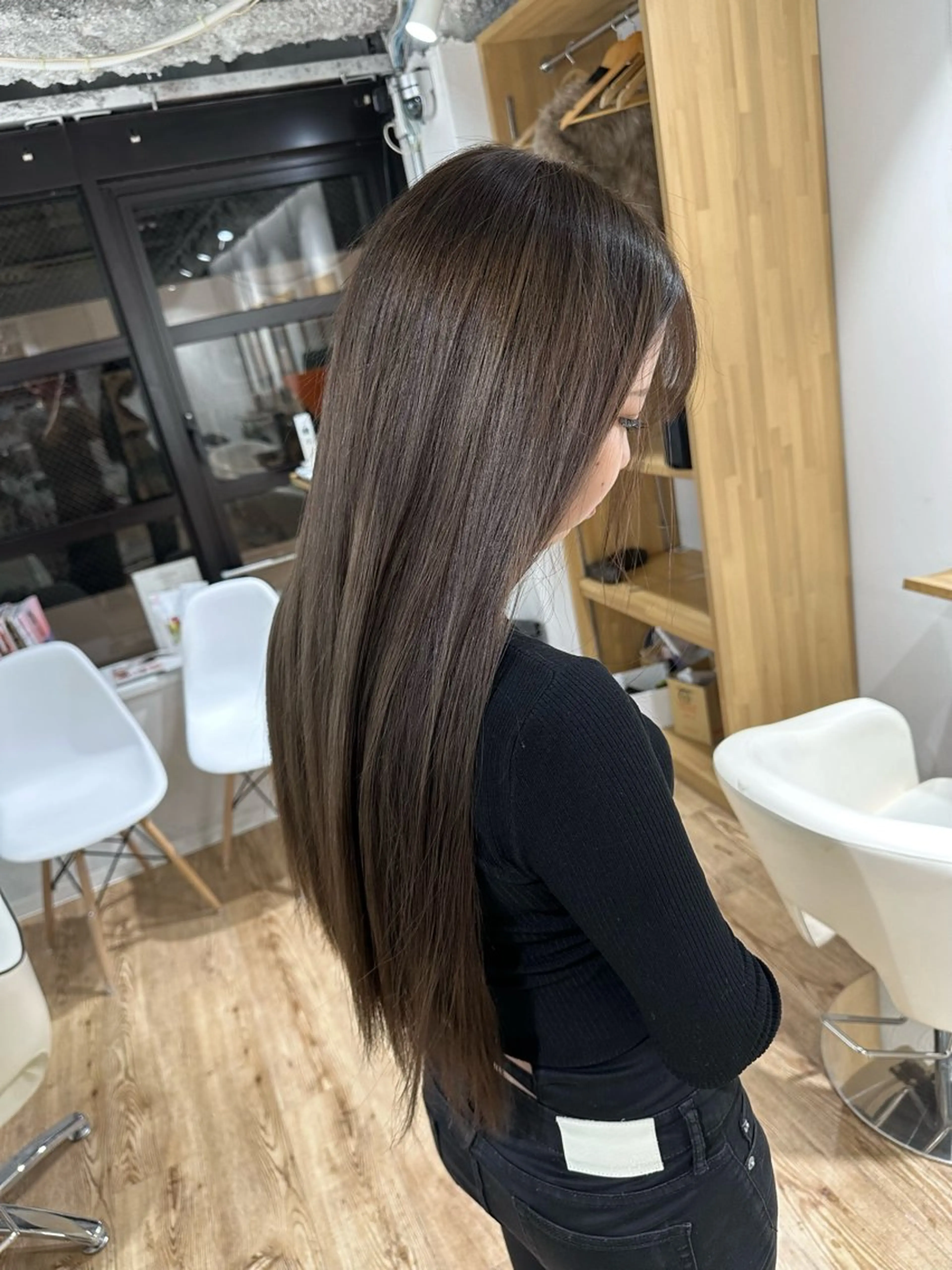 ロング カラー ヘアアレンジ ブラウンカラー 透明感カラー カット 縮毛矯正 トリートメント SALOWIN京都河原町Suite店所属・外国人風レイヤー/ ハイトーンSHUのヘアスタイル