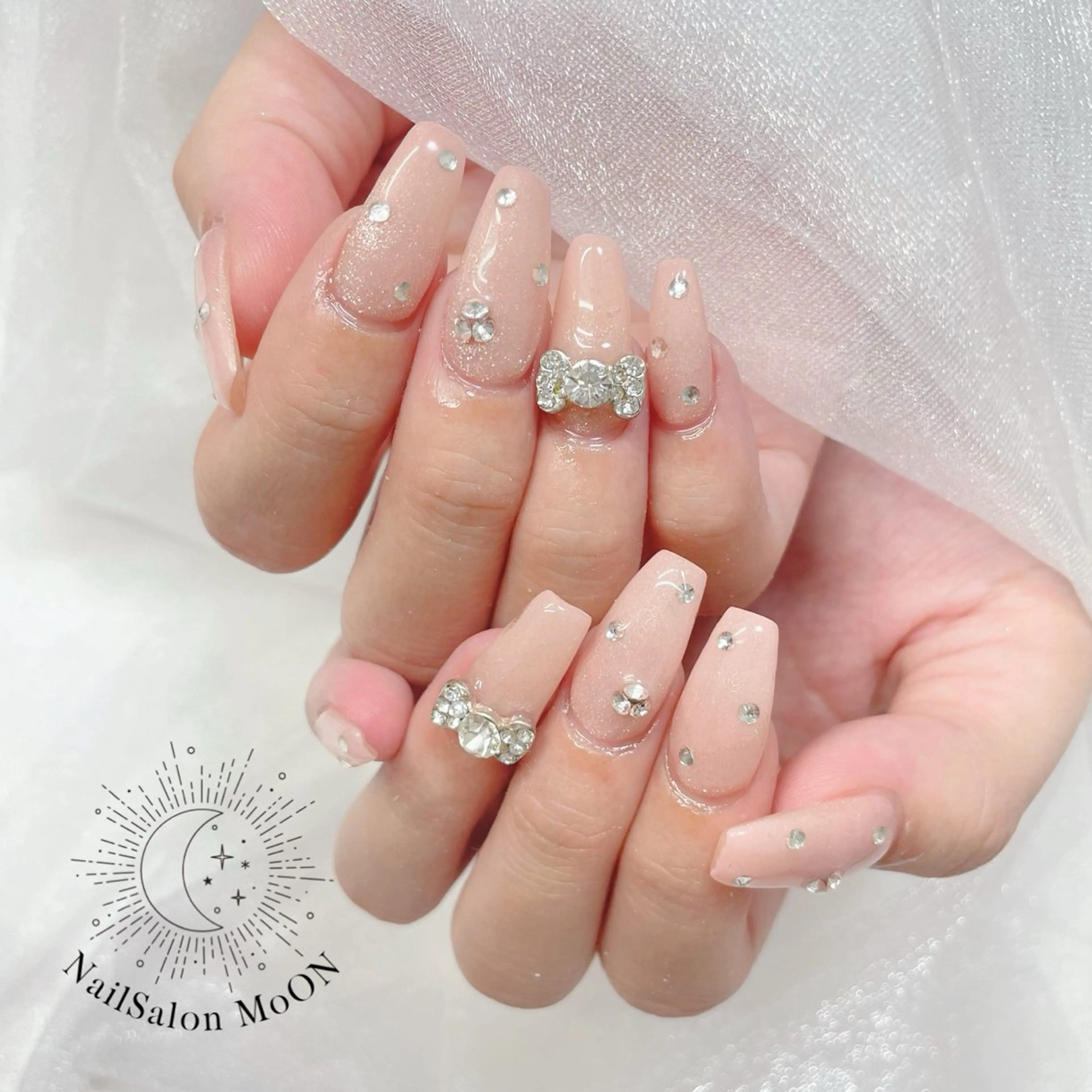 ネイル リボン ハンドネイル ハンドケア MoON...❤︎ MeGuのネイルデザイン